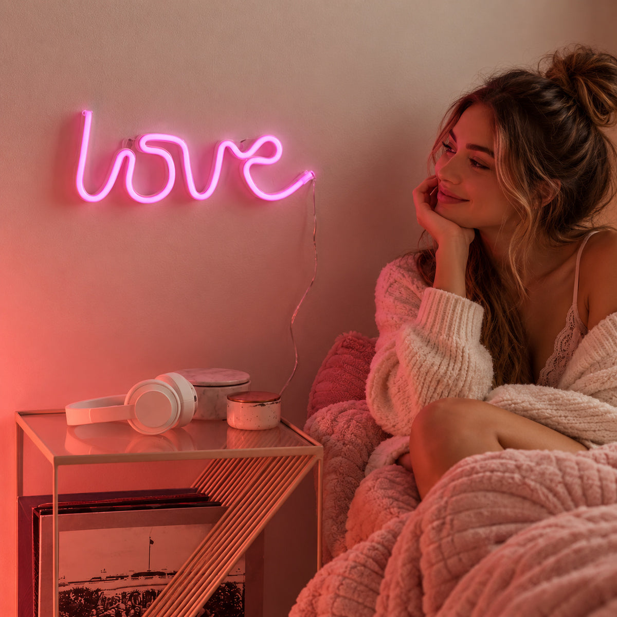 Love Wall Decor LED Neon Sign — image 02