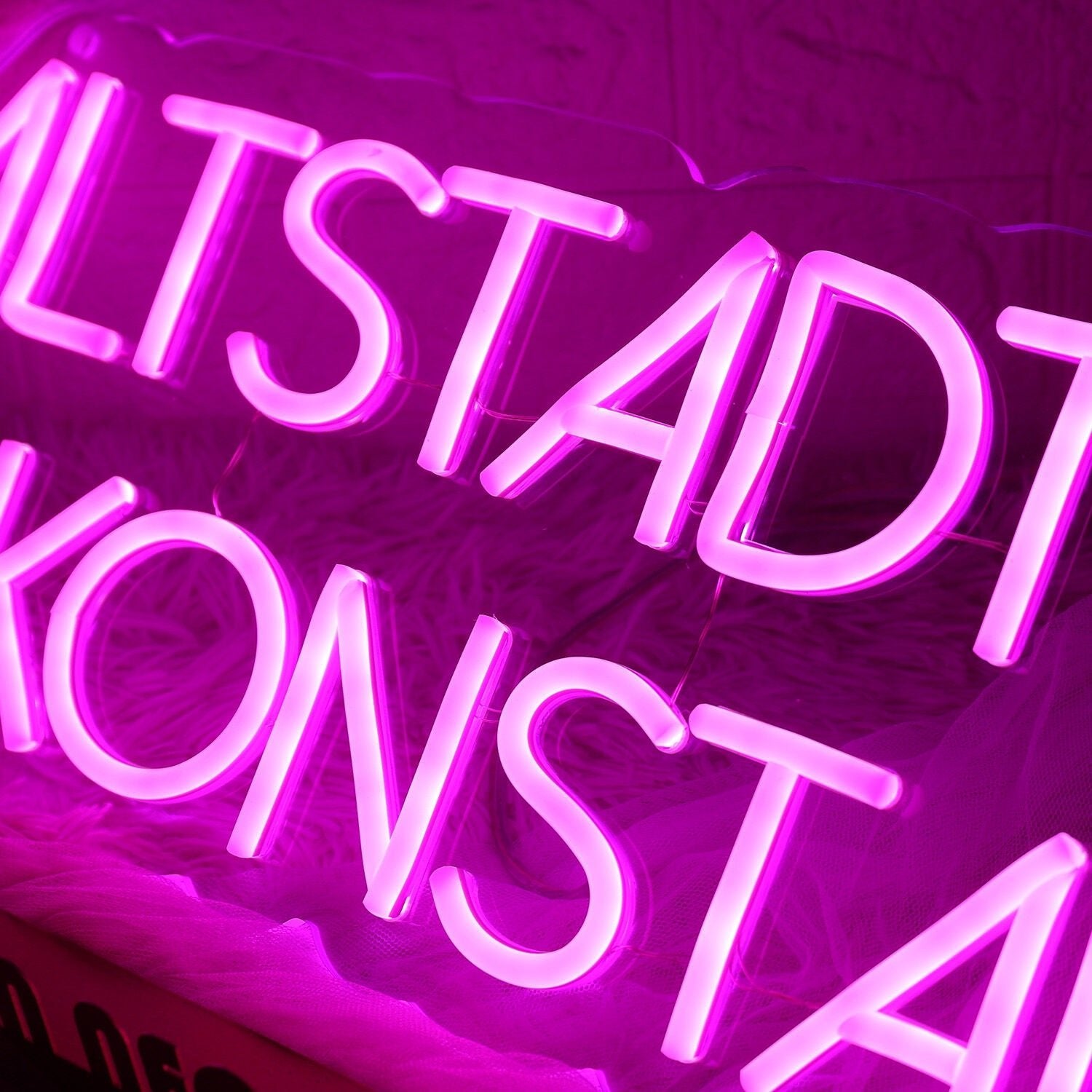 Altstadtliebe Konstanz Pink Led Neon Sign - Shineneon