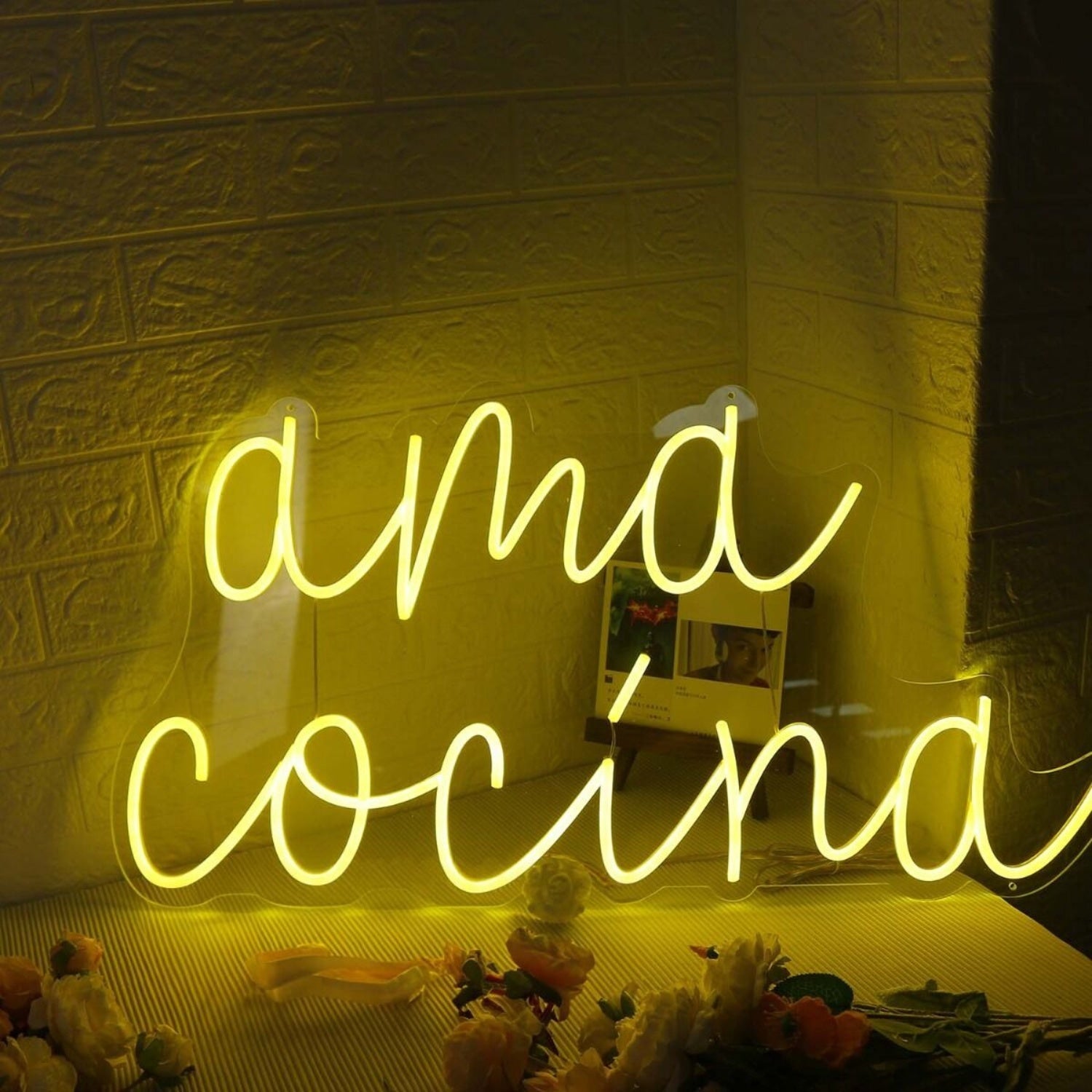Ama Cocina Yellow Led Neon Sign - Shineneon
