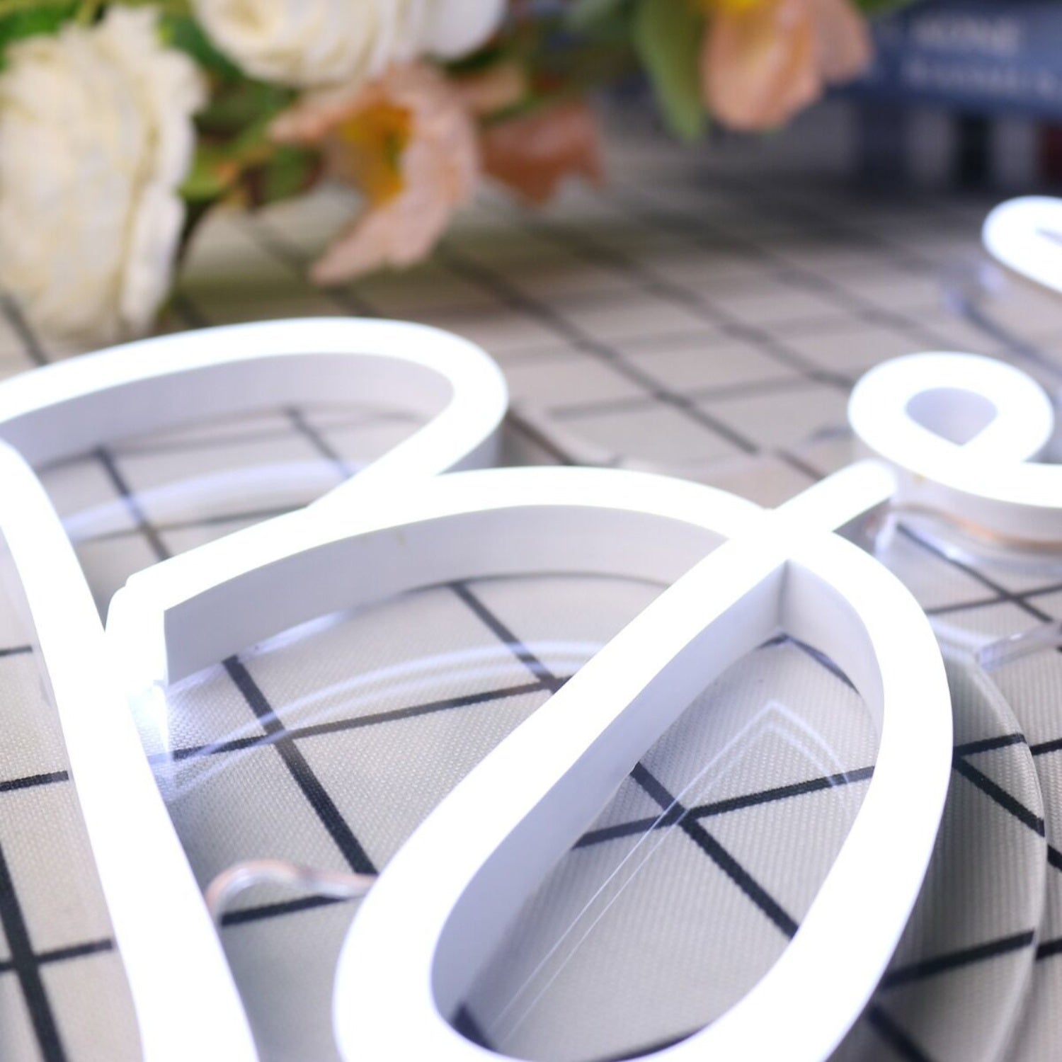 Be Happy White Led Neon Sign - Shineneon