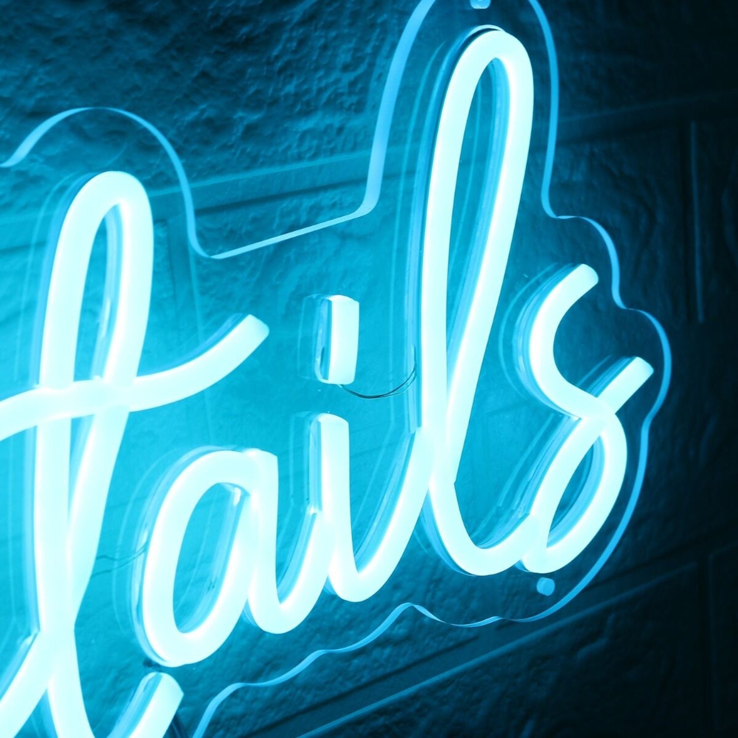 Blue Cocktails Led Neon Sign For Bars And Social Spaces - Shineneon