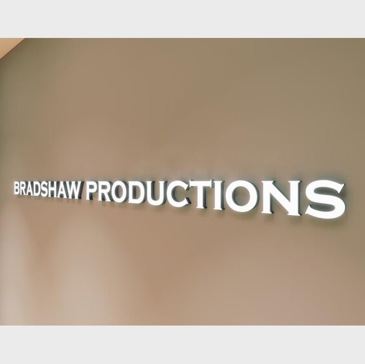 Bradshaw Productions 3D Frontlit Channel Letters Led Light Sign - Shineneon