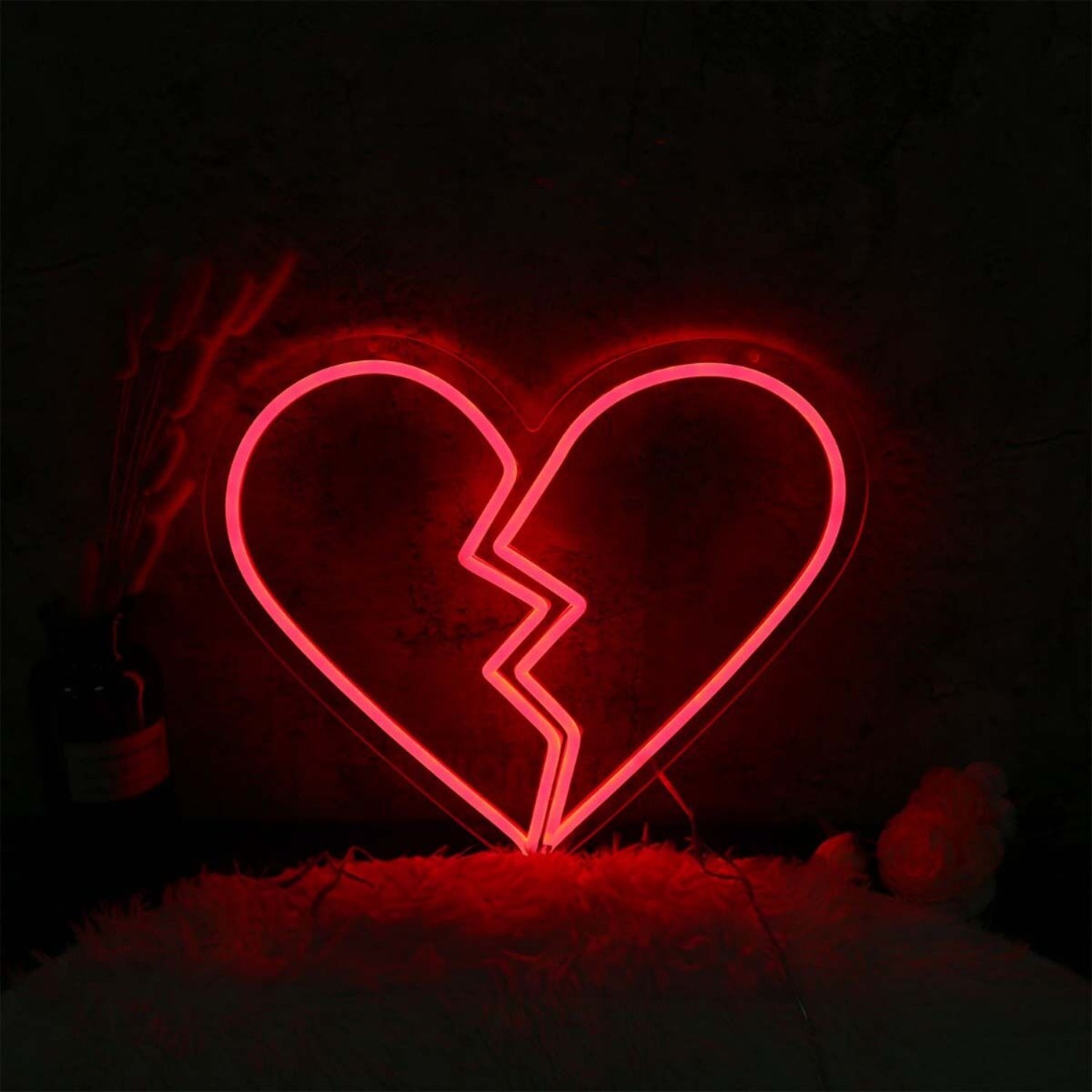 Broken Heart Red Neon Sign | Shineneon