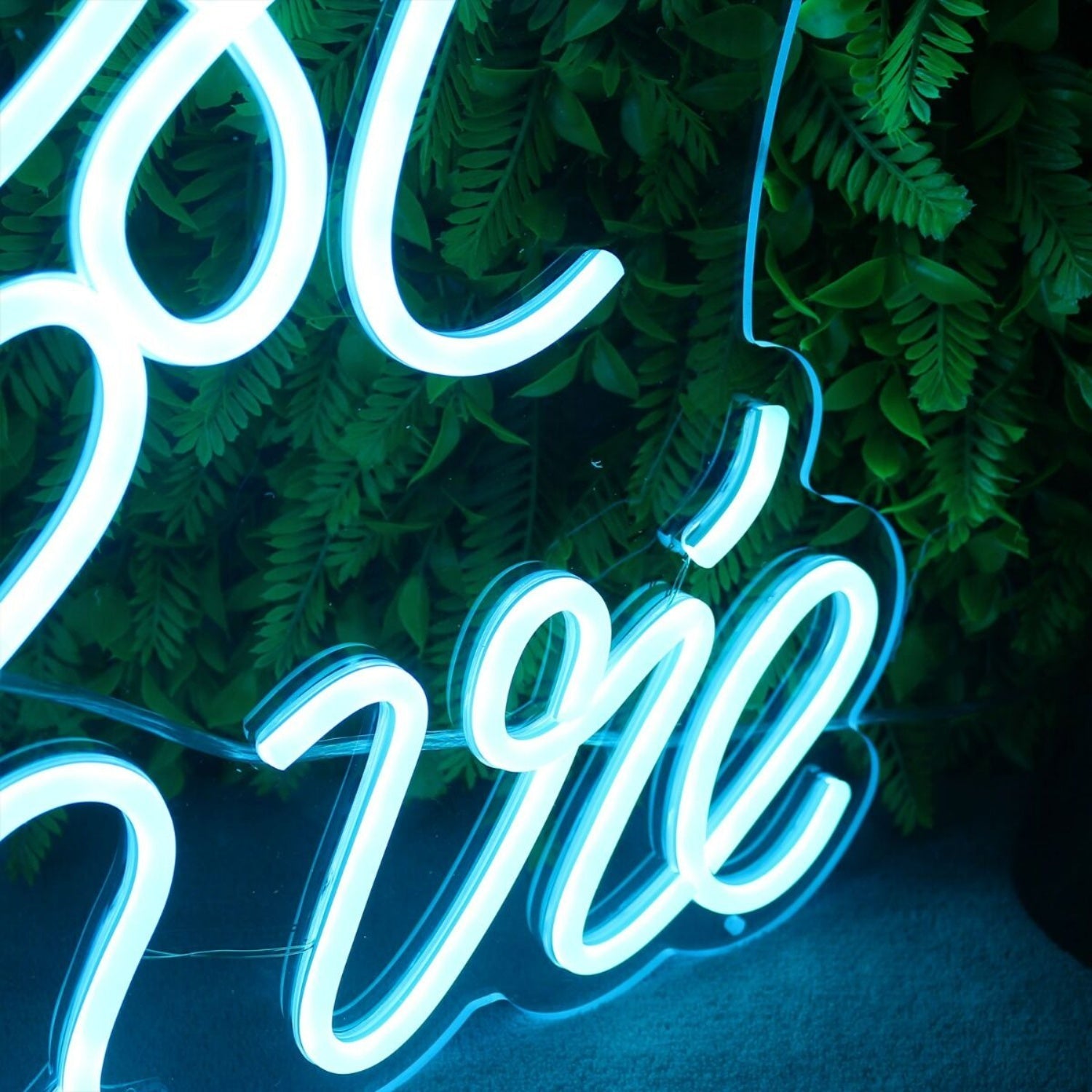 Cest Lavie Led Neon Sign - Shineneon