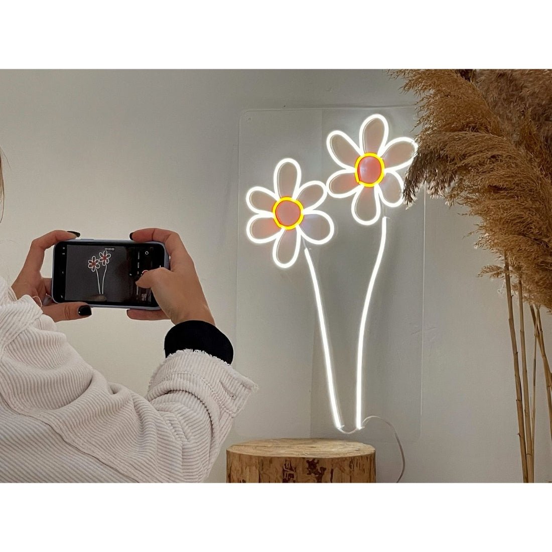 Chamomile Flower Led Sign Business Neon Sign - Shineneon