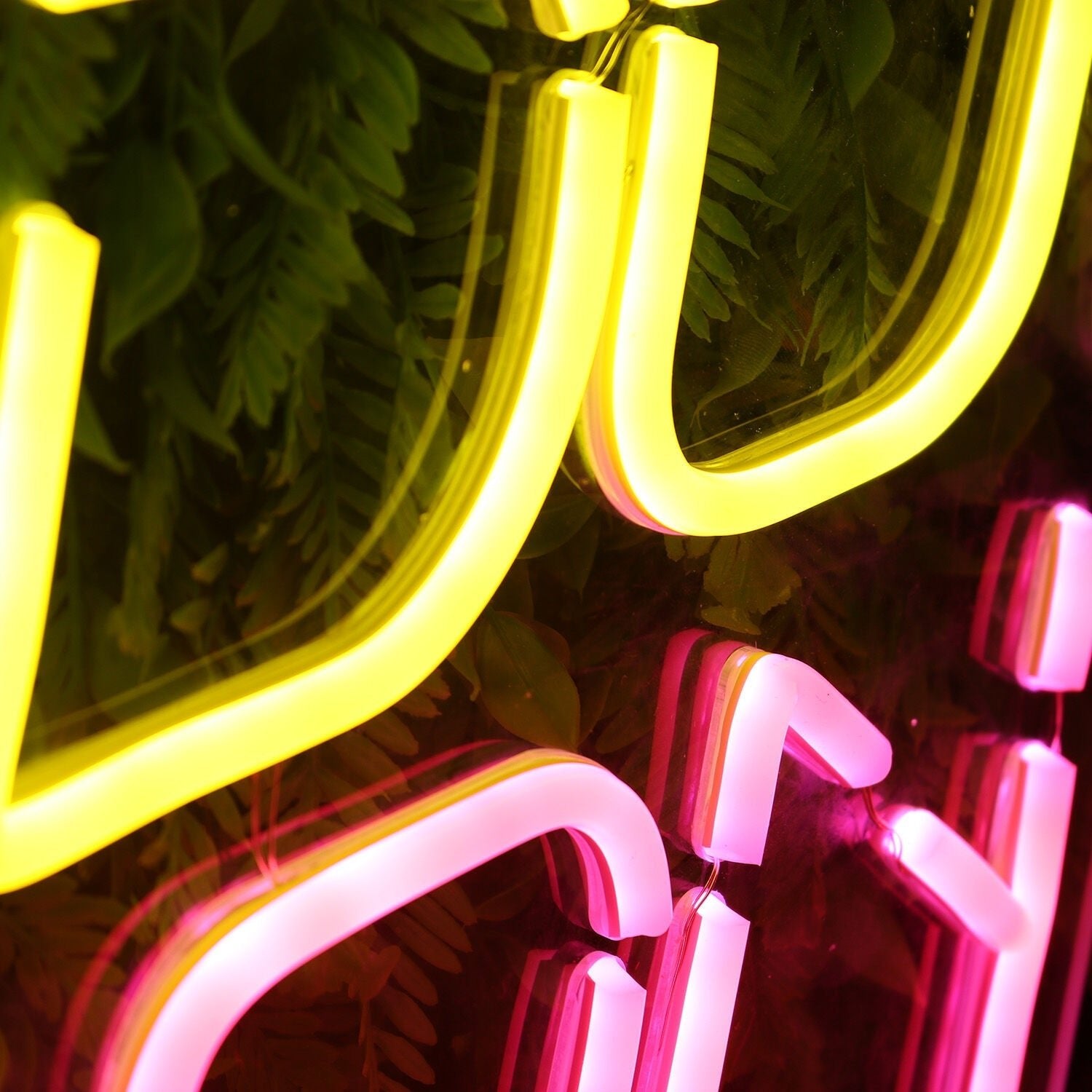 Crudo Carbon Custom Led Neon Sign - Shineneon