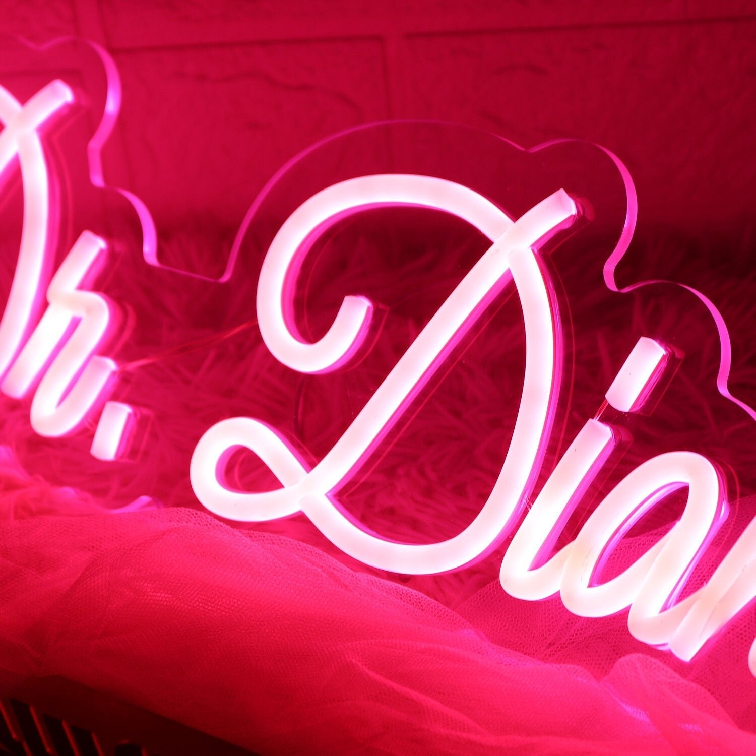 Dr Diana Novo Red Led Neon Sign - Shineneon
