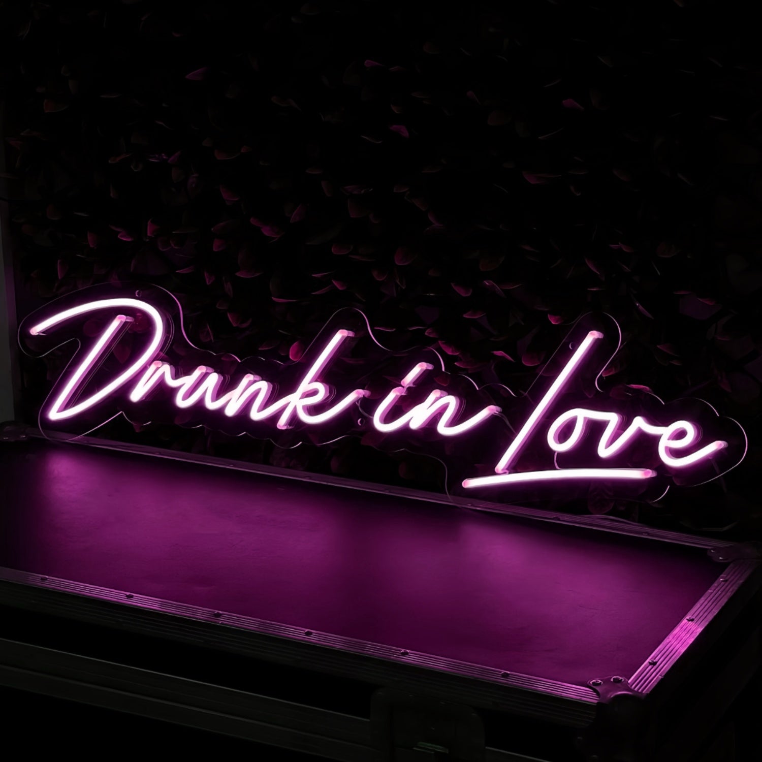 Drunk In Love Immerse In Romantic Ambiance With Neon | Shineneon