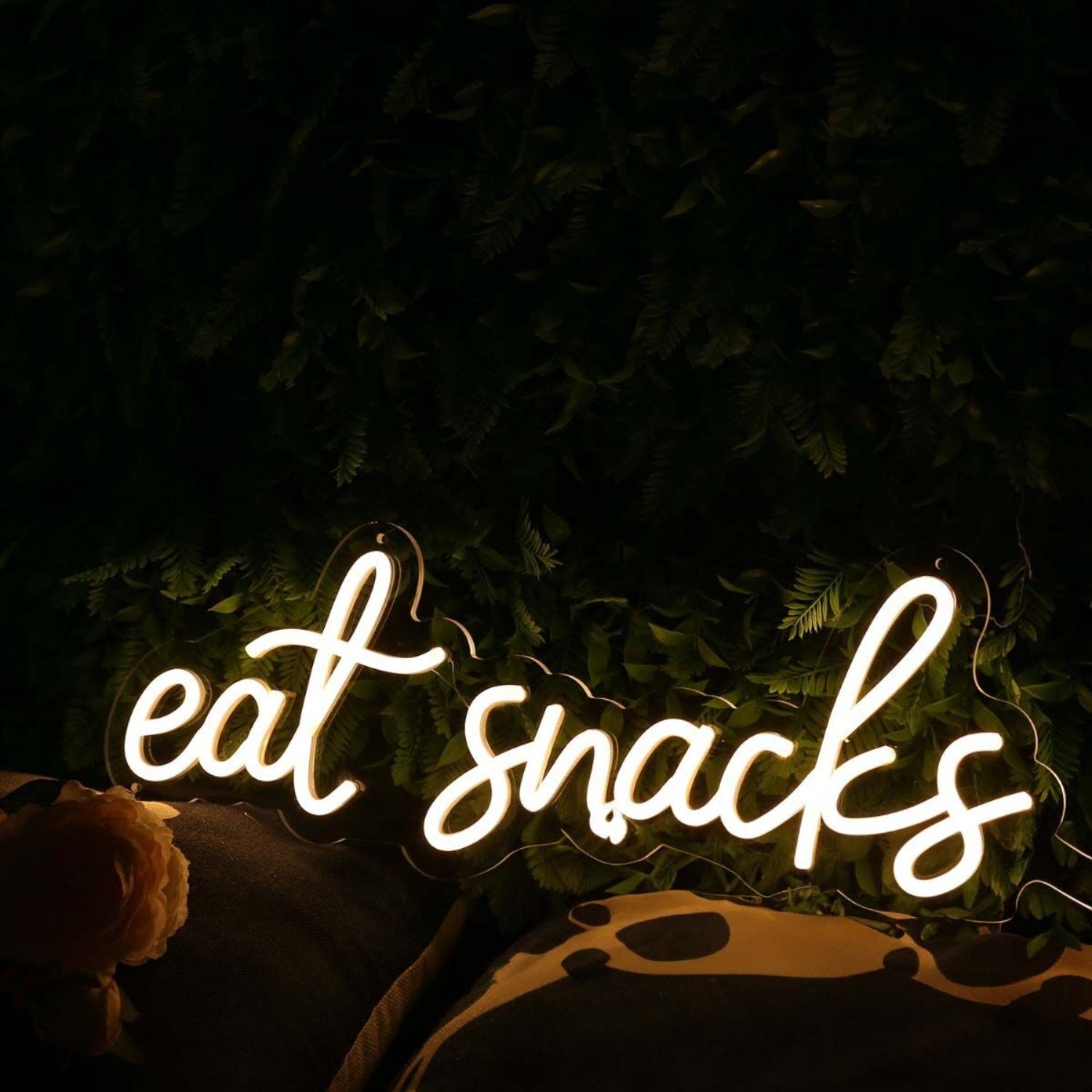 Eat Snacks Yellow Led Neon Sign Ffood Lovers And Fun Spaces - Shineneon