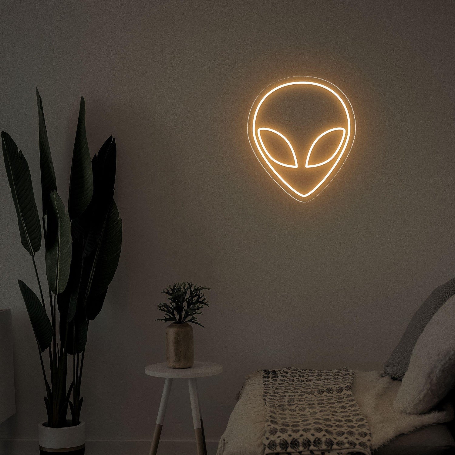 Et Alien Head Green Led Neon Sign For Home Decor Sci-Fi Theme | Shineneon