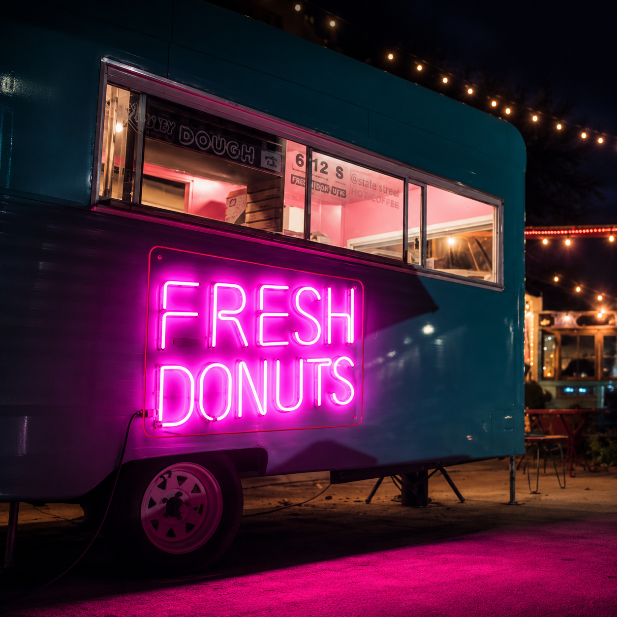 Fresh Donuts LED Neon Sign - 01 Original Product Image