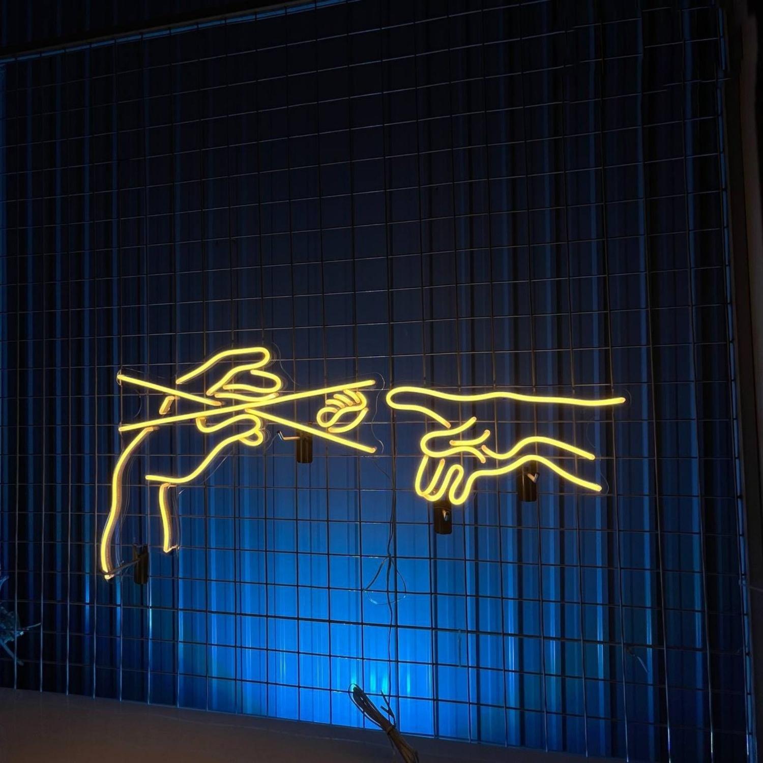 Hand With Sushi Led Neon Sign | Shineneon