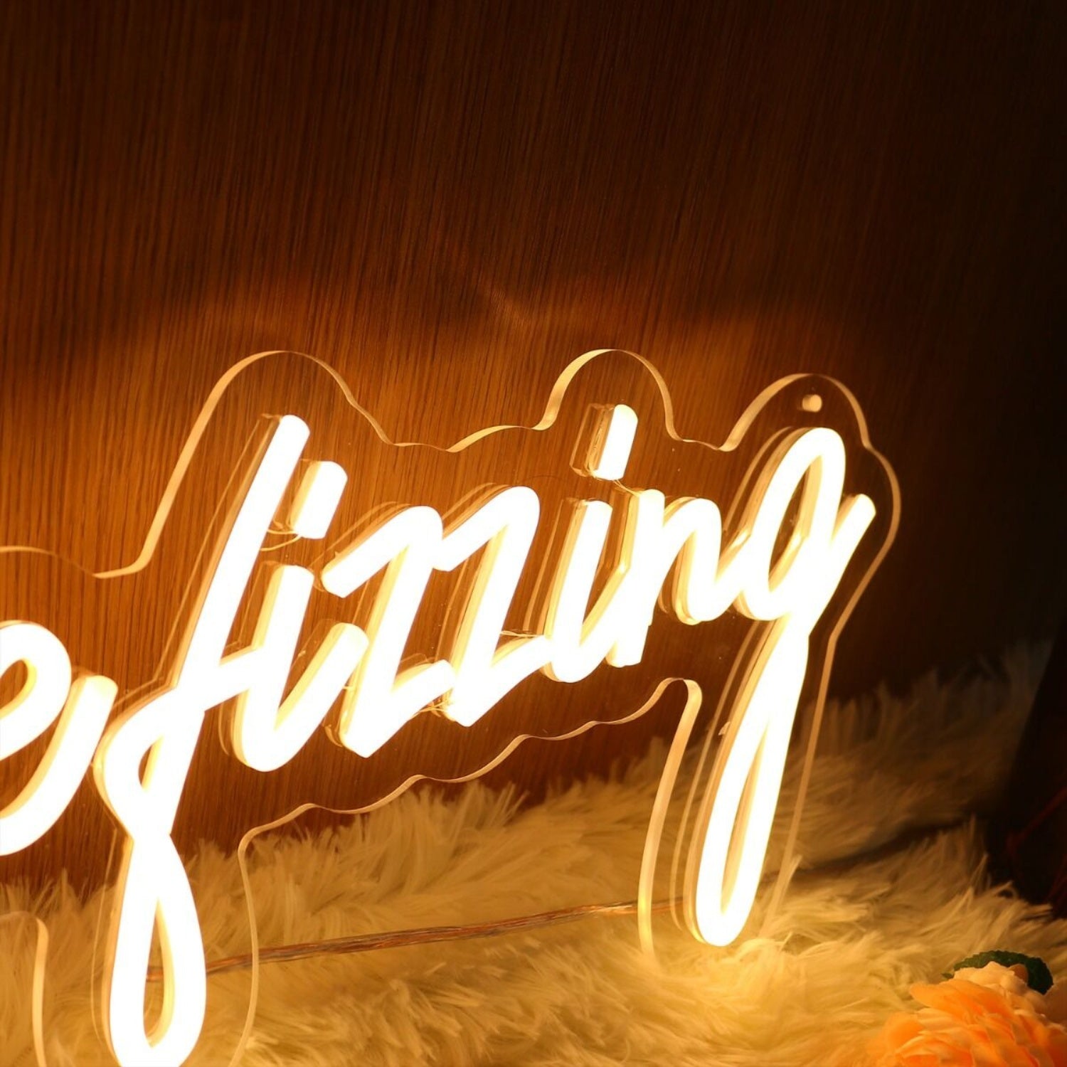 Honeybee Dizzing Yellow Led Neon Sign - Shineneon