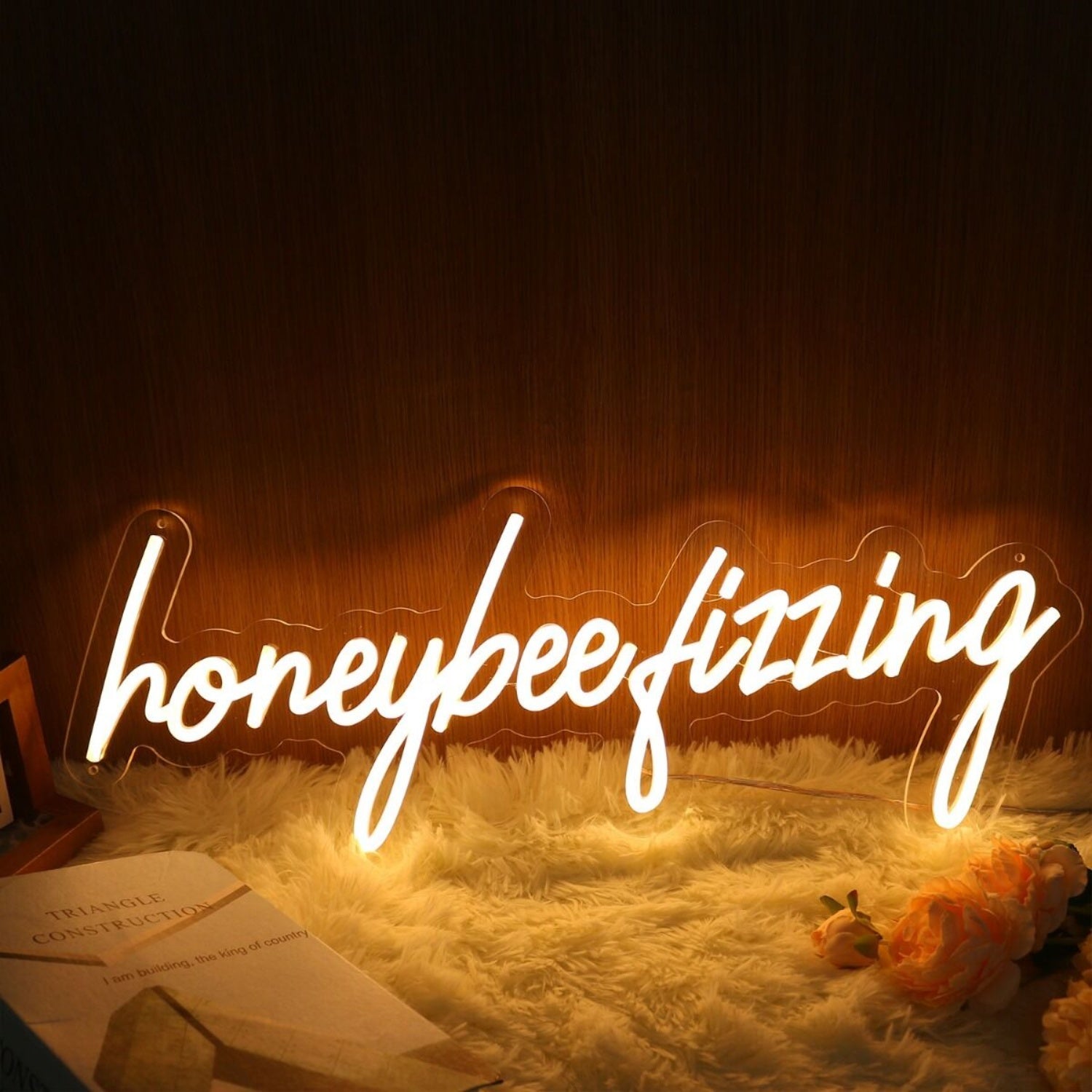Honeybee Dizzing Yellow Led Neon Sign - Shineneon