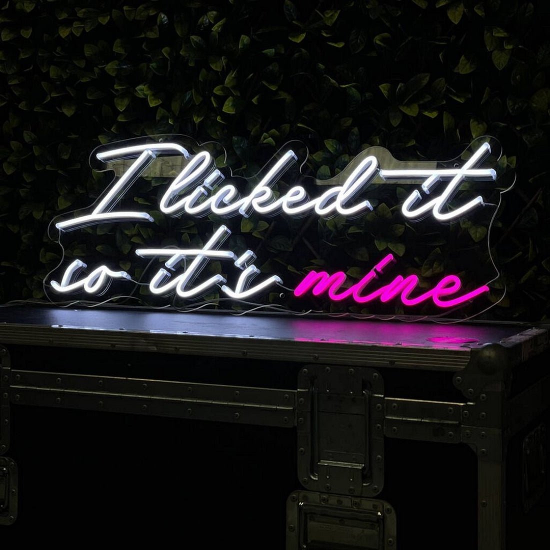 I Licked It So Its Mine Led Sign Business Neon Signs Wall Decor - Shineneon