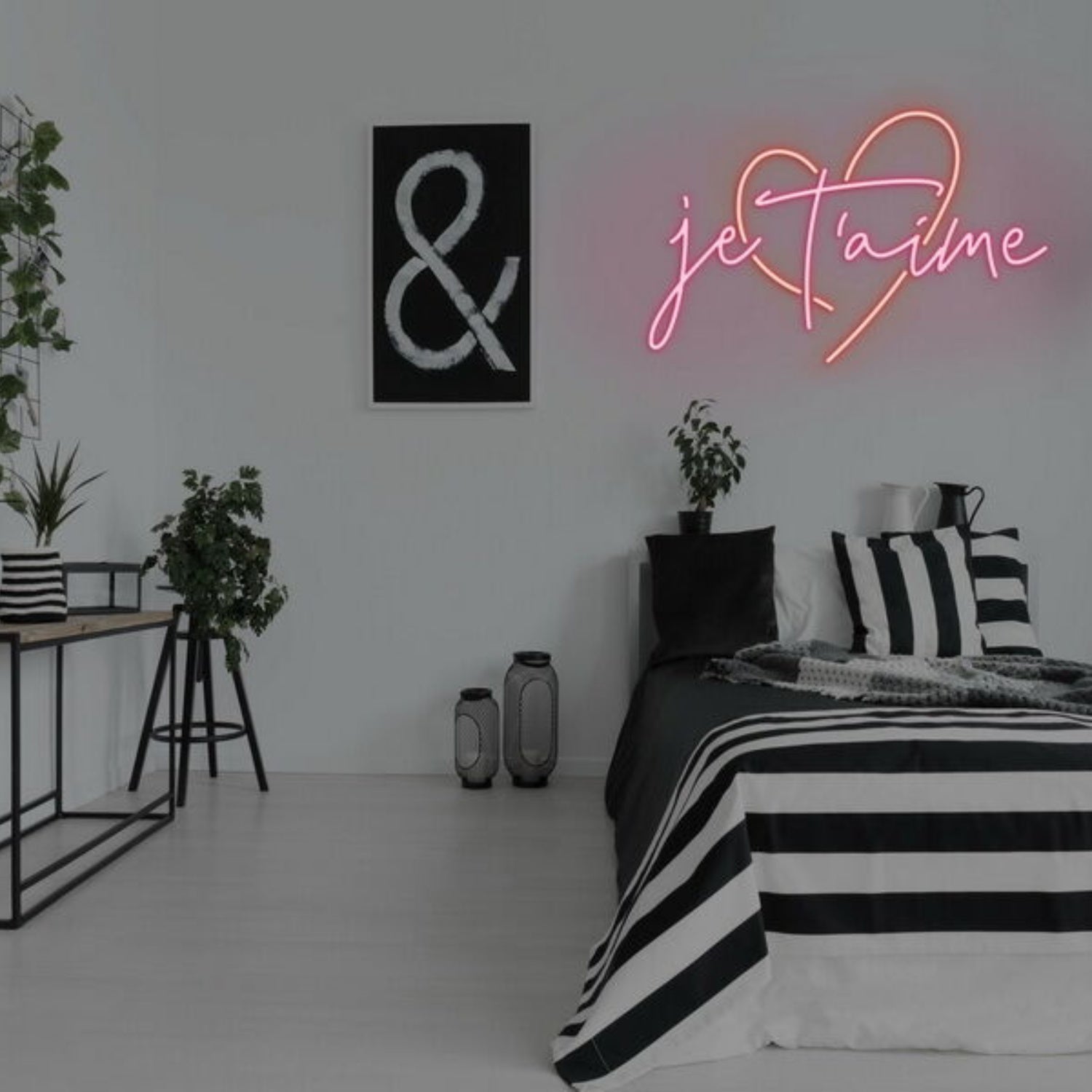Je Taime Neon Sign For Romantic And Loving Spaces | Shineneon