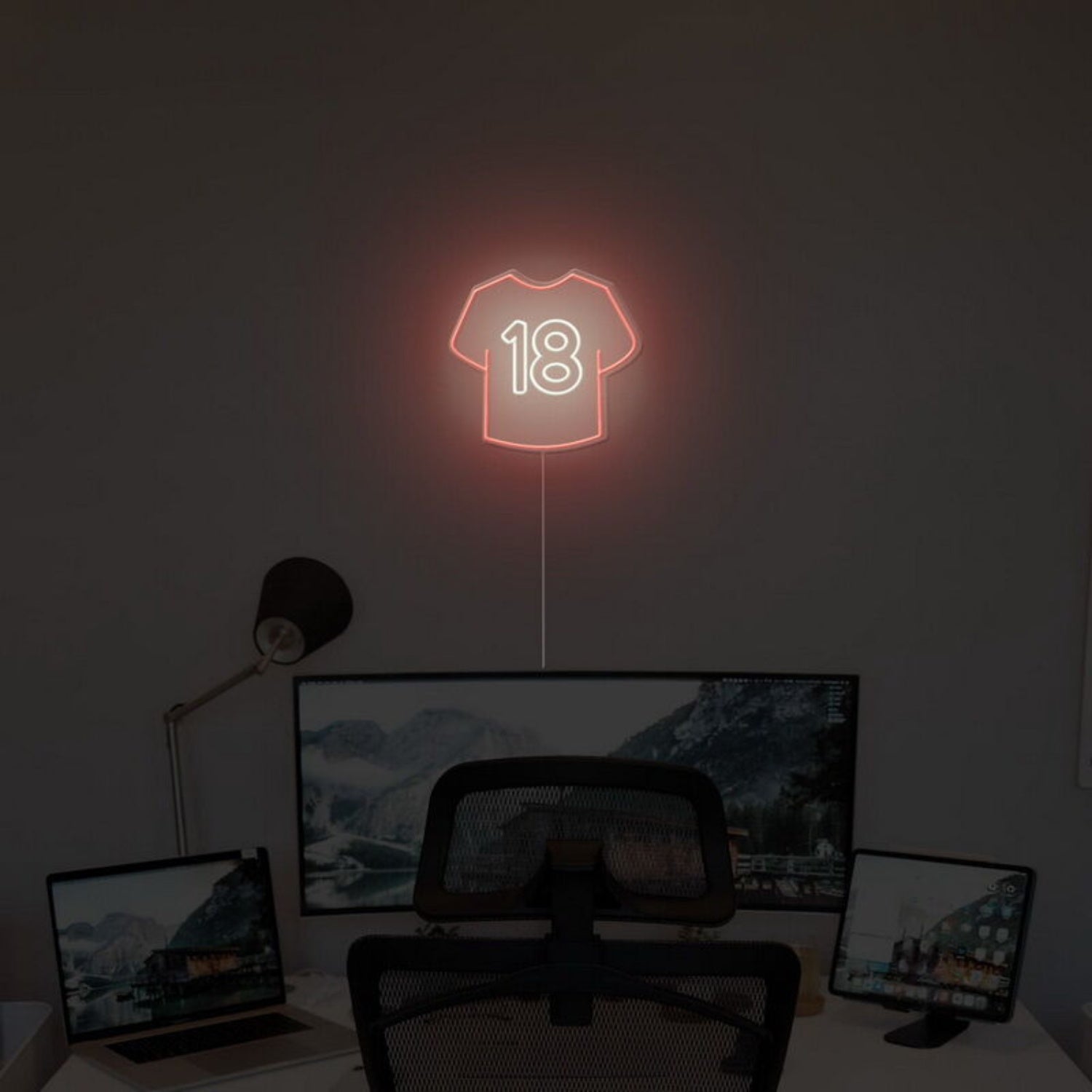 Jersey No18 Neon Sign | Shineneon