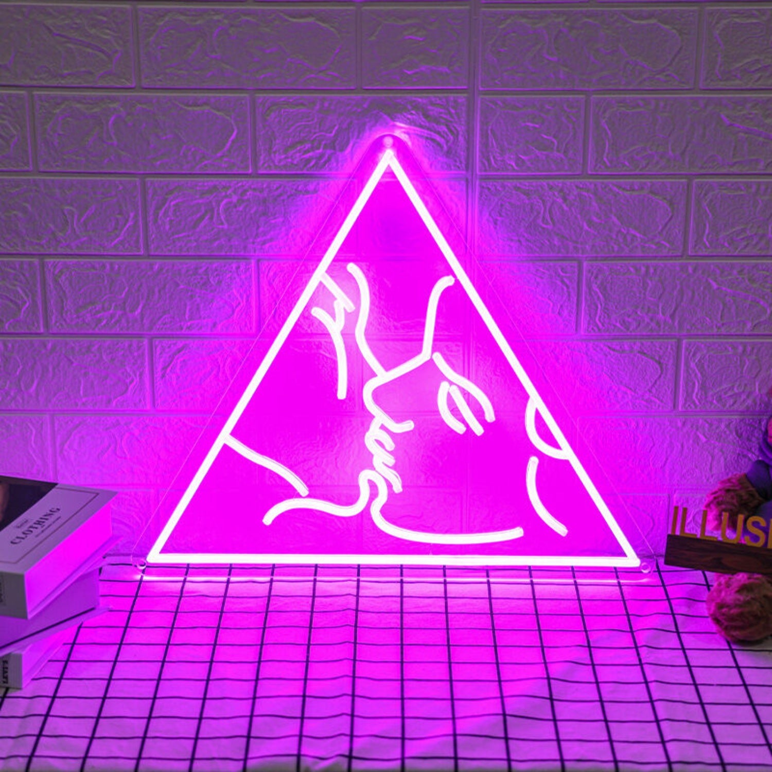 Kissing Lovers Neon Sign | Shineneon
