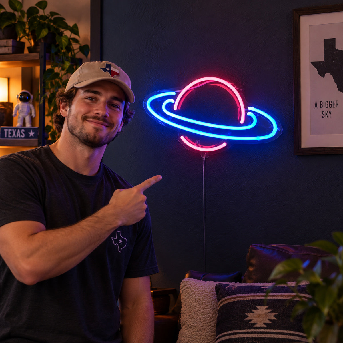 Saturn Planet Vintage LED Neon Sign Garage Neon Sign image 02