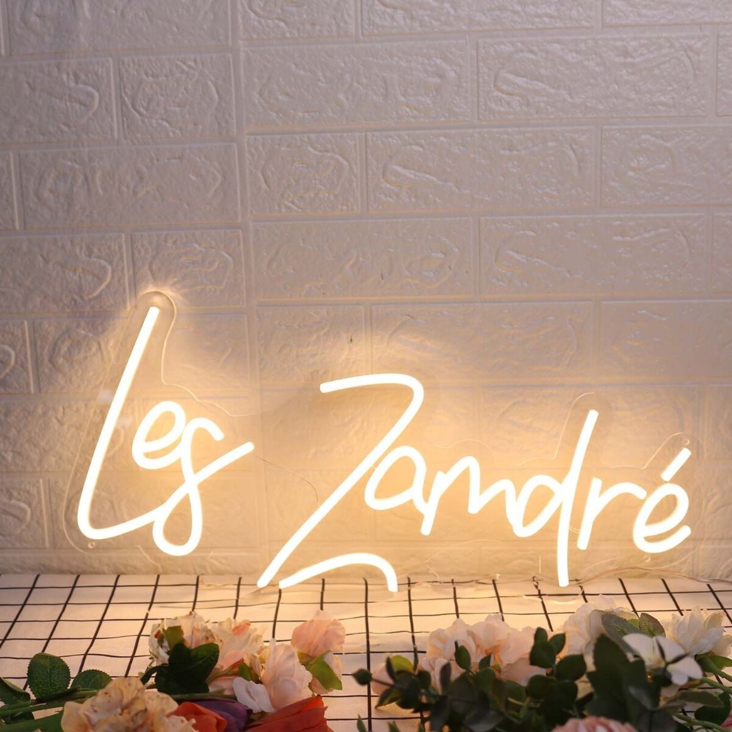 Les Zamdre Yellow Led Neon Sign - Shineneon