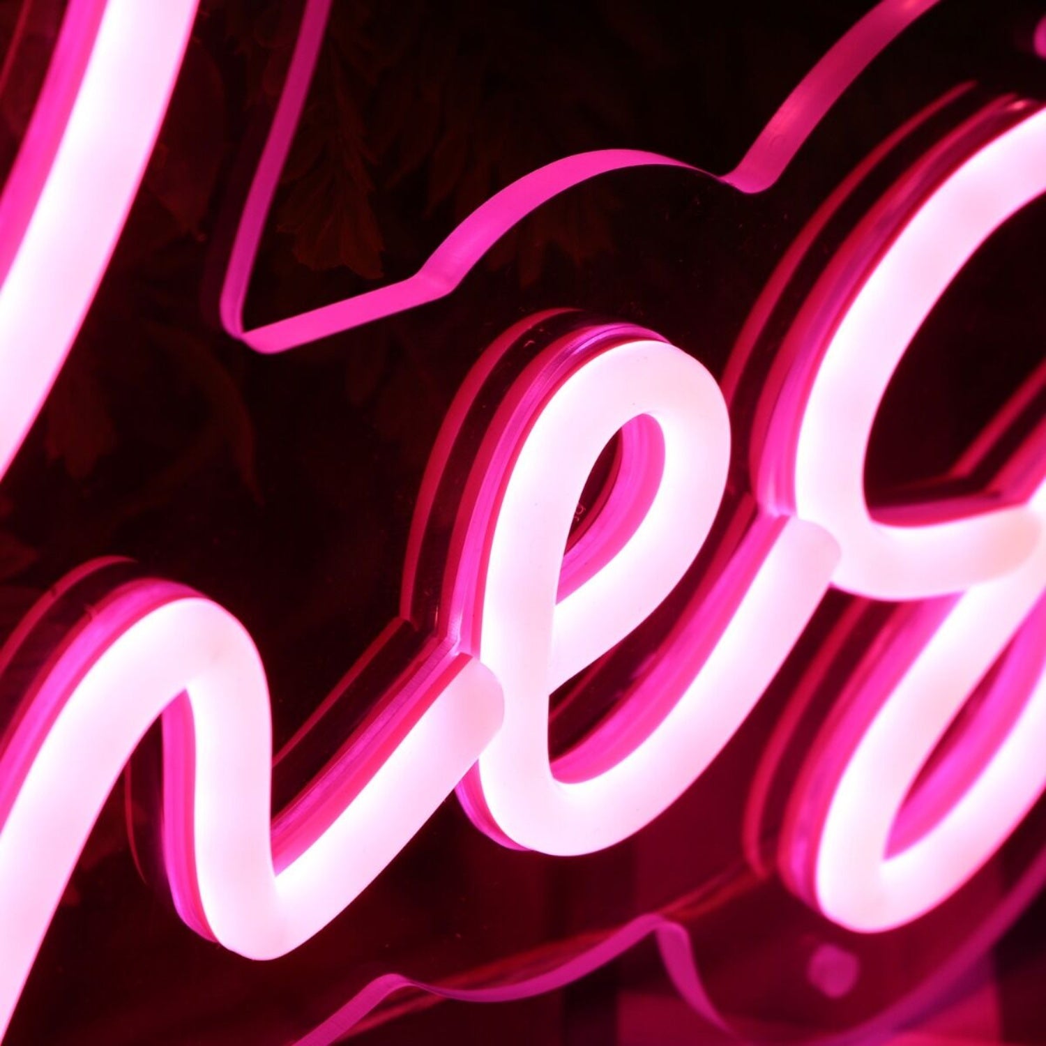 Lexus Lashes Purple Led Neon Sign - Shineneon