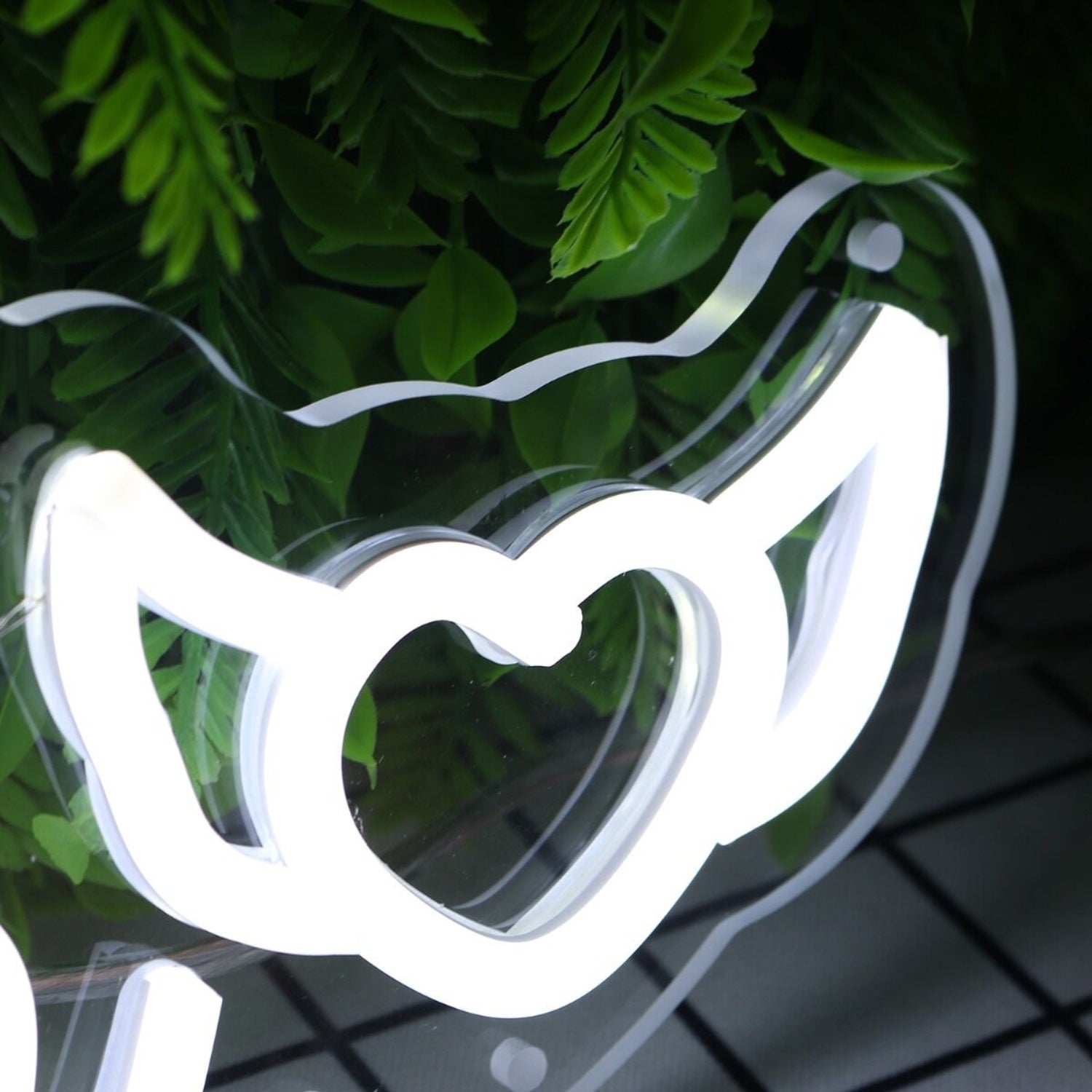 Lilah White Led Neon Sign - Shineneon