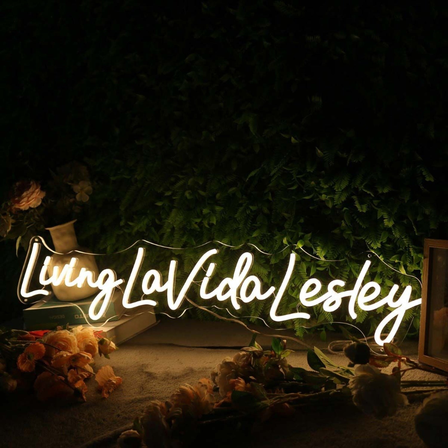 Living La Vida Lesley Yellow Led Neon Sign - Shineneon