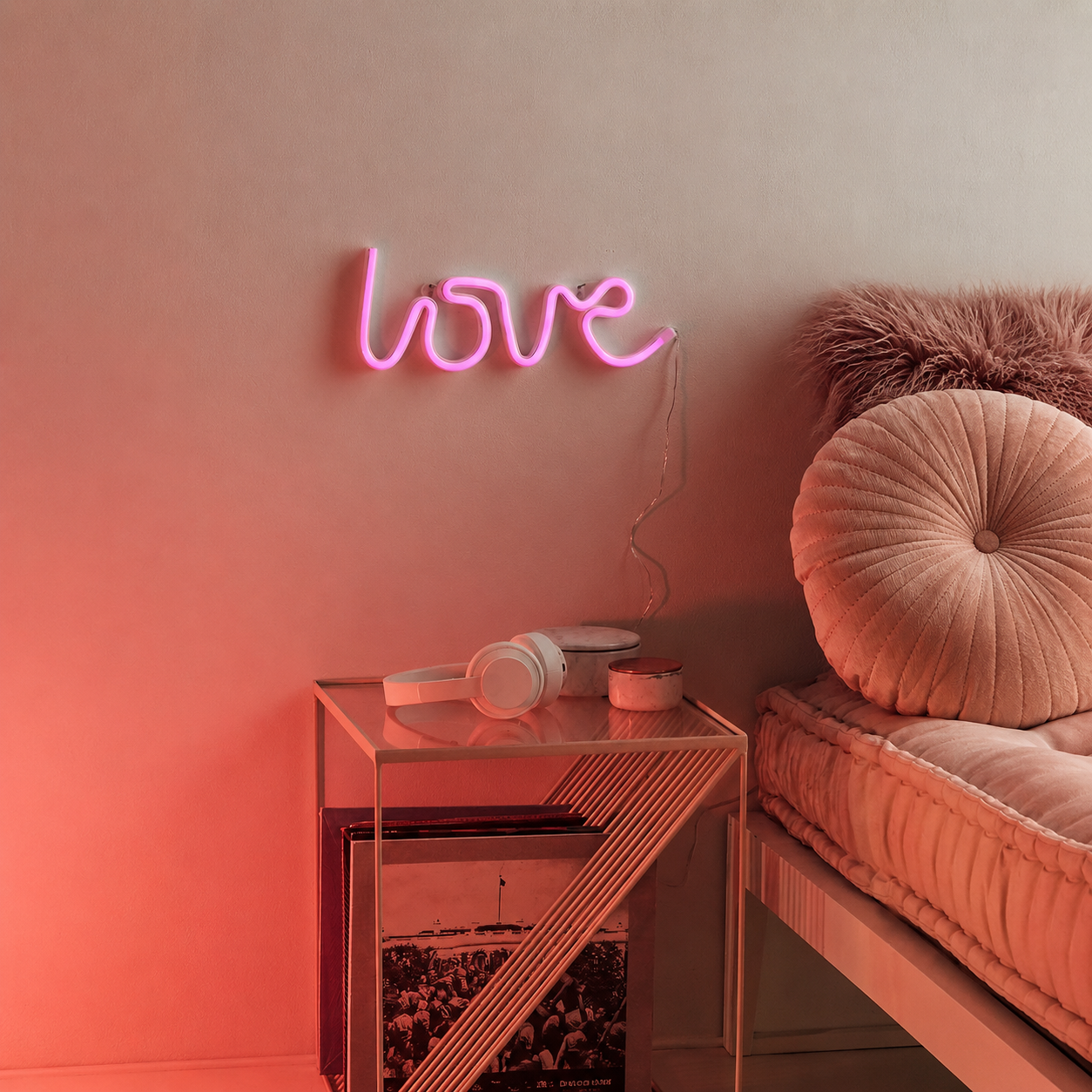 Love Wall Decor LED Neon Sign - 01 Original Product Image