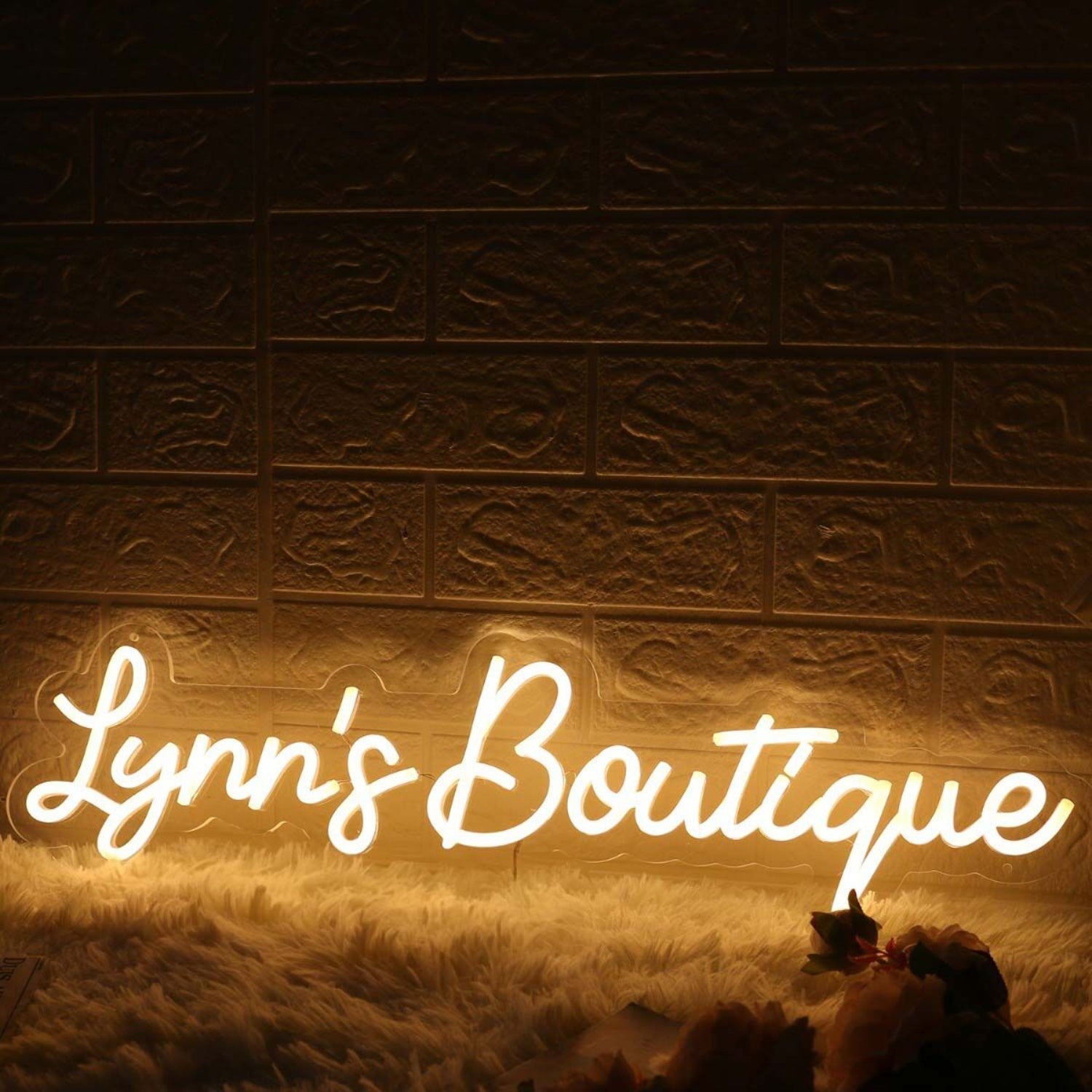 Lynns Boutique Yellow Led Neon Sign - Shineneon