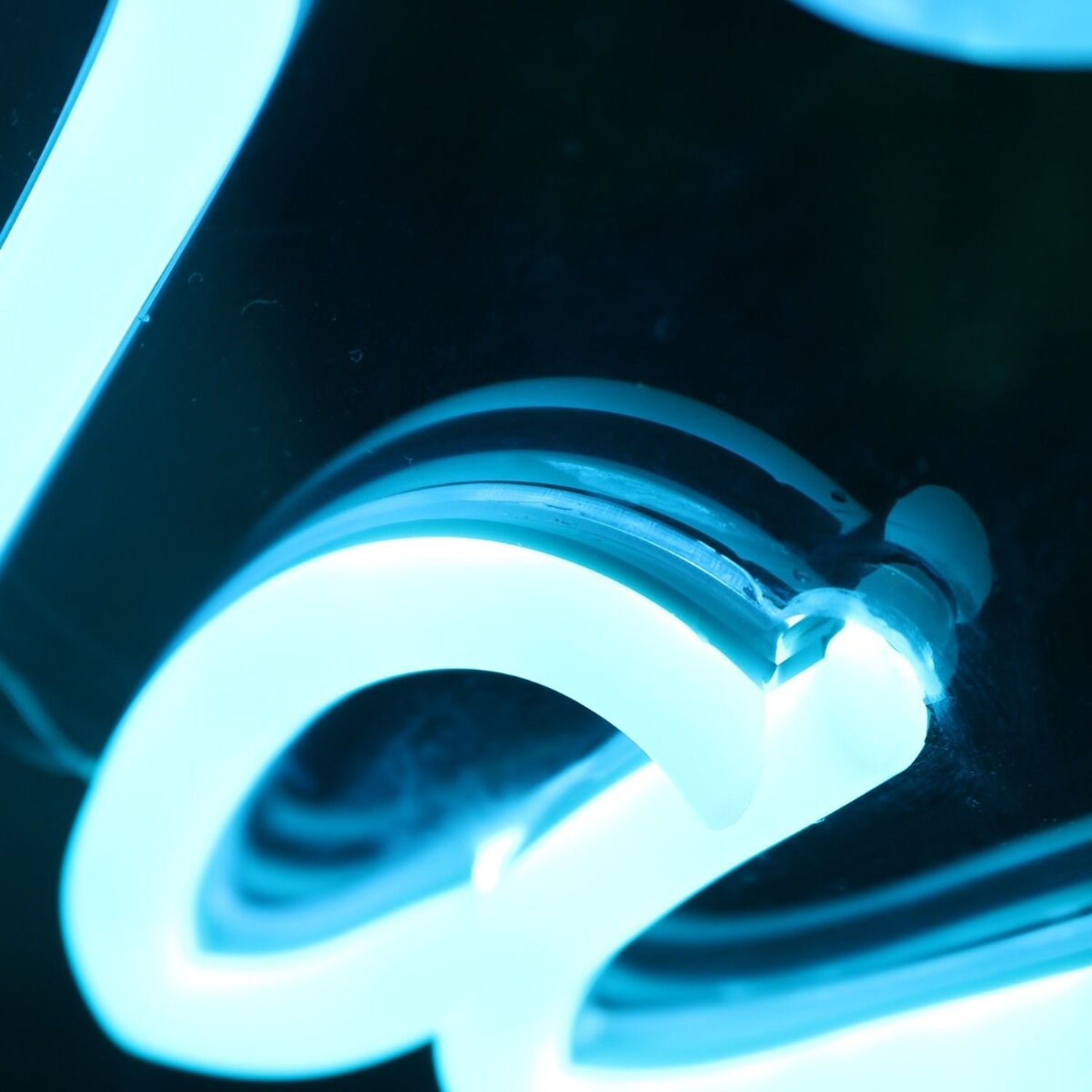 Make Yourself At Home Blue Led Neon Sign - Shineneon