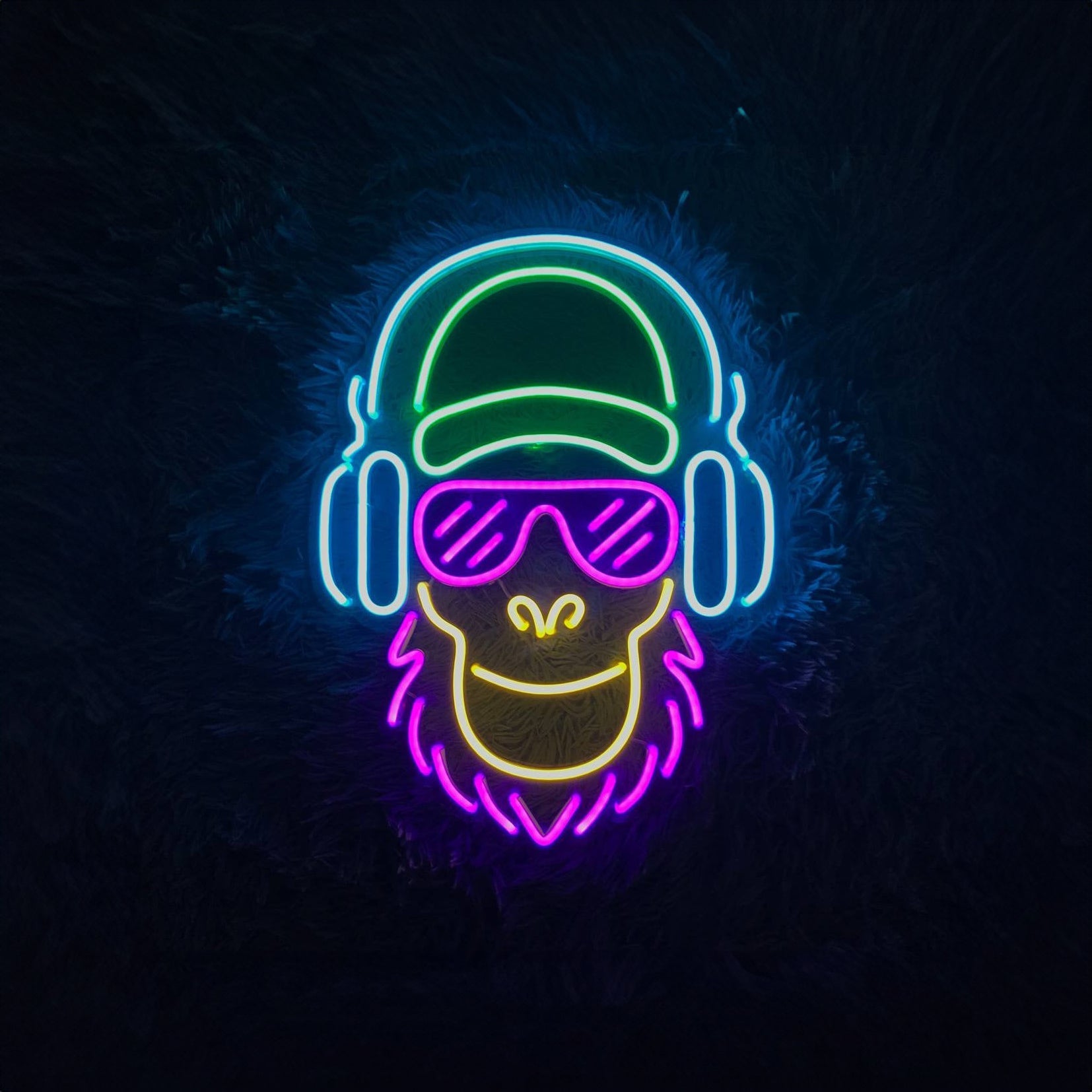 Monkey With Headphone Led Sign - Shineneon
