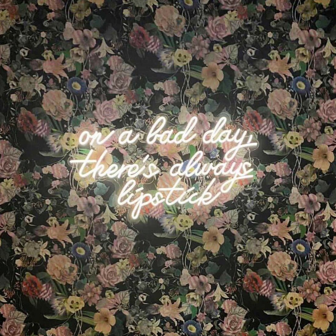 On A Bad Day Theres Always Lipstick Led Sign Business Neon Sign - Shineneon