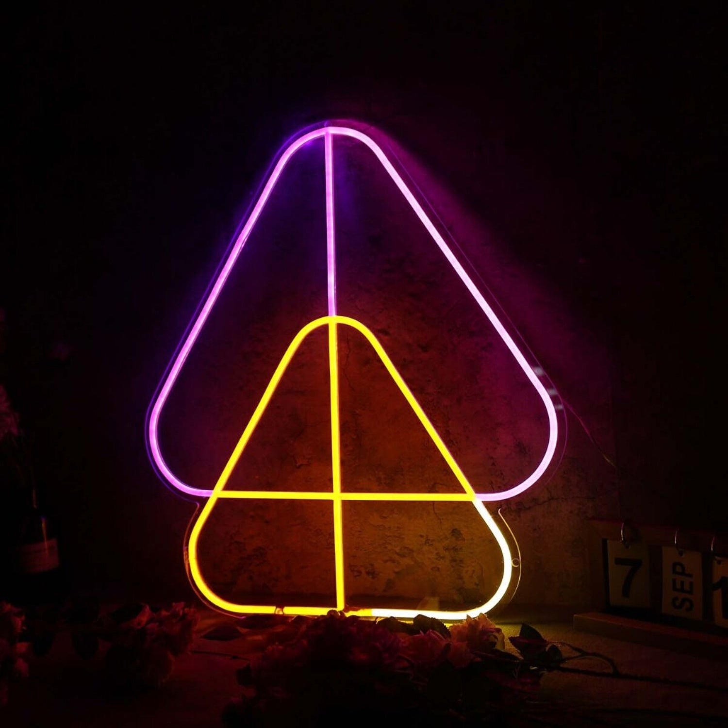 Overlapping Triangles Neon Sign | Shineneon