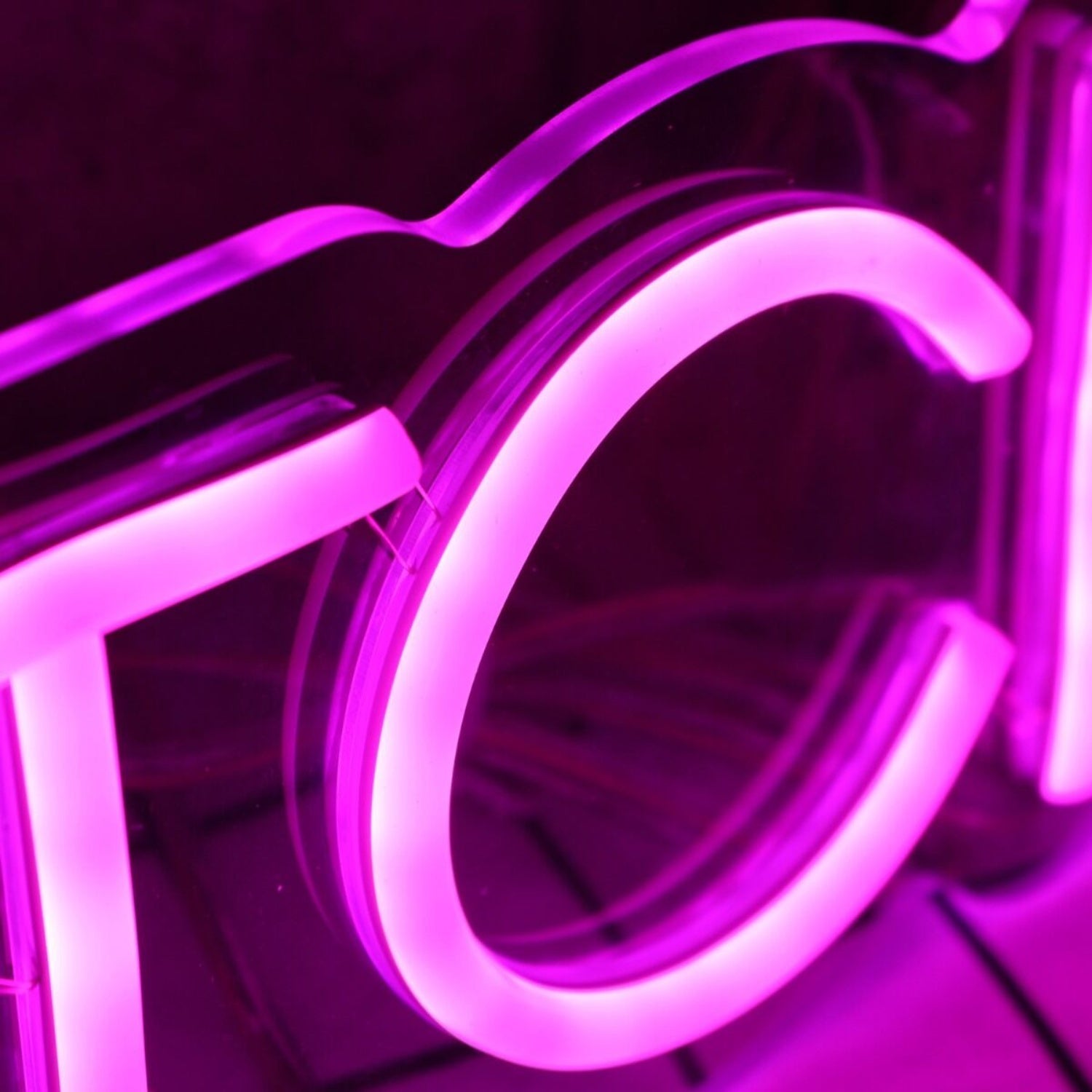 Palm Bich Purple Led Neon Sign - Shineneon