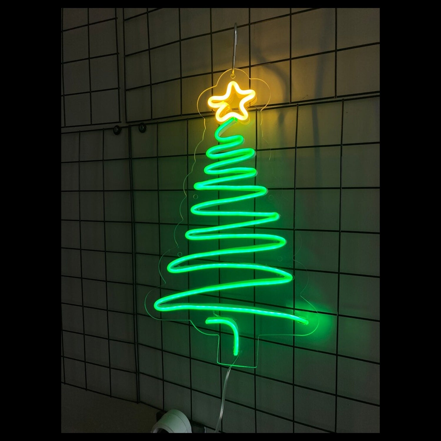 Pine Tree Merry Christmas Neon Sign | Shineneon
