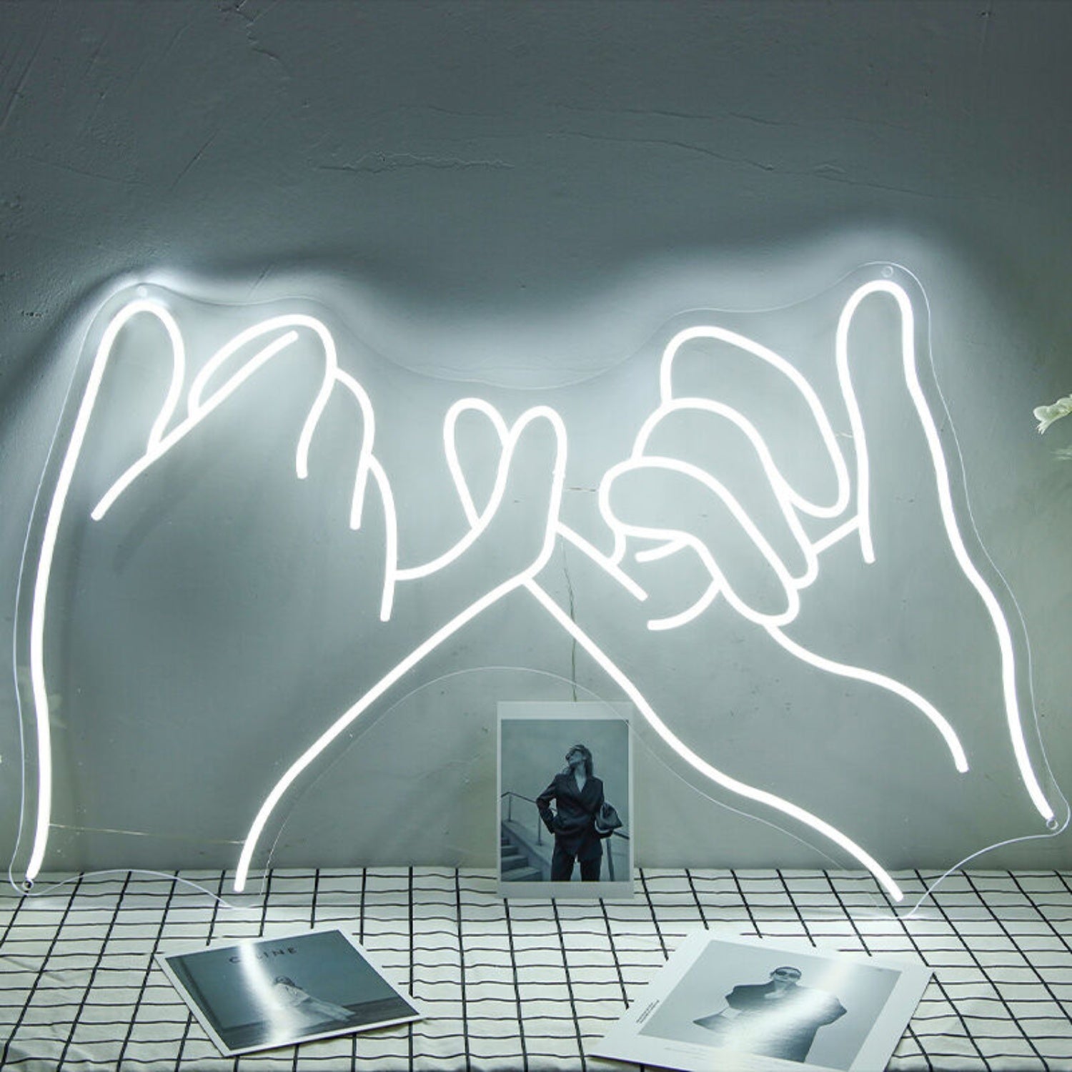 Pinky Finger Promise Neon Sign For Friendship And Positive Spaces | Shineneon