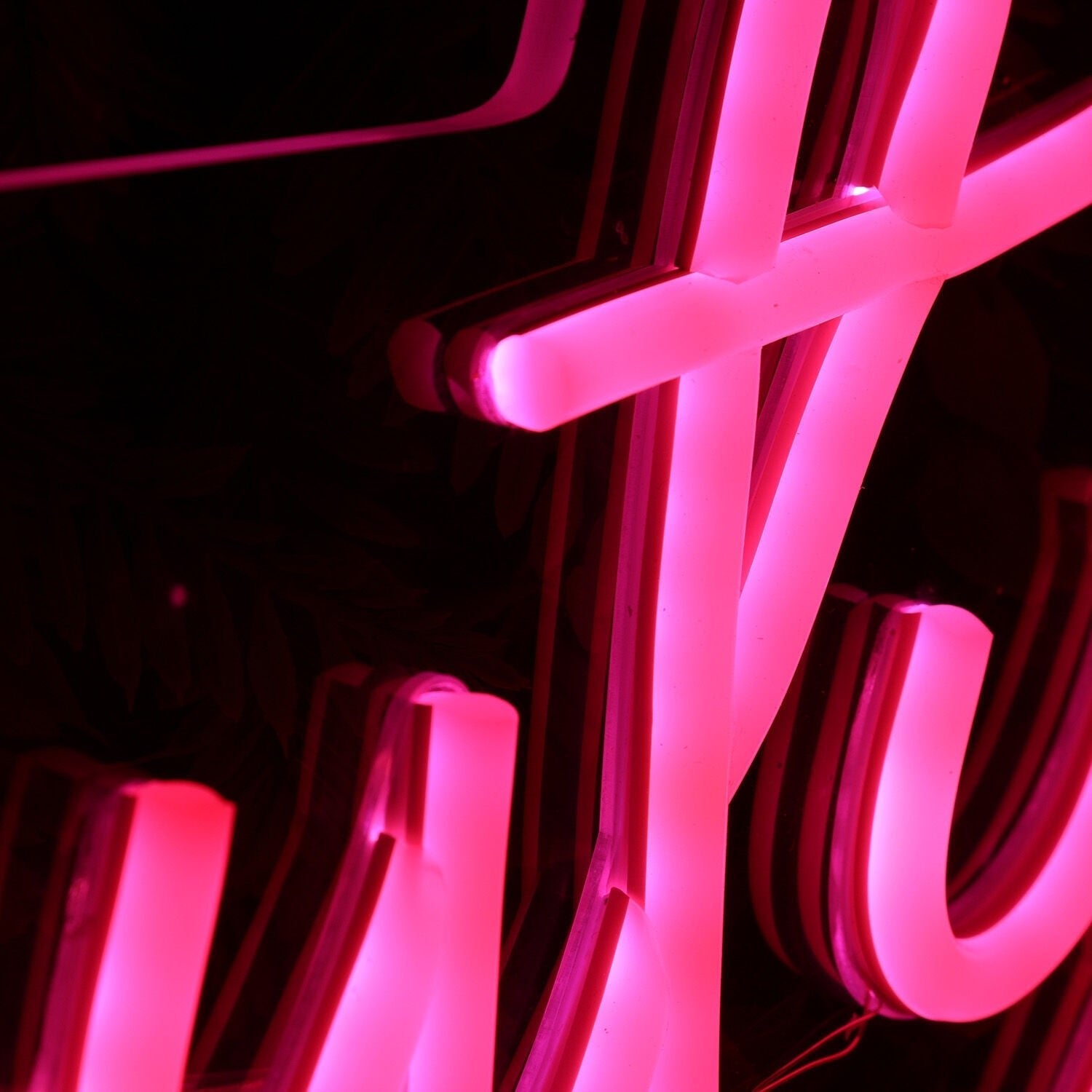 Rubys Beauty Red Led Neon Sign - Shineneon