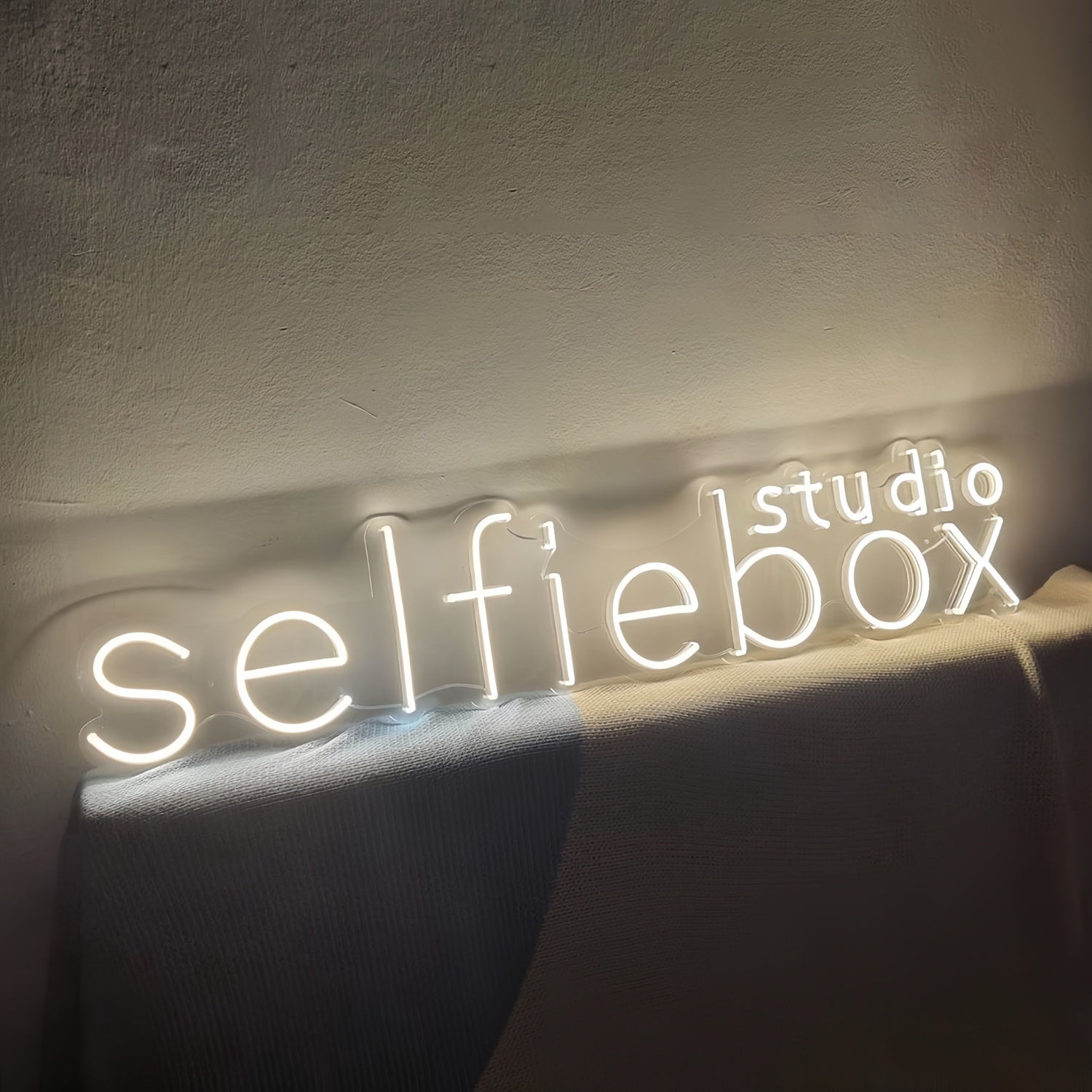 Selfiebox Studio Light Up Your Space With Neon Selfie Fun | Shineneon