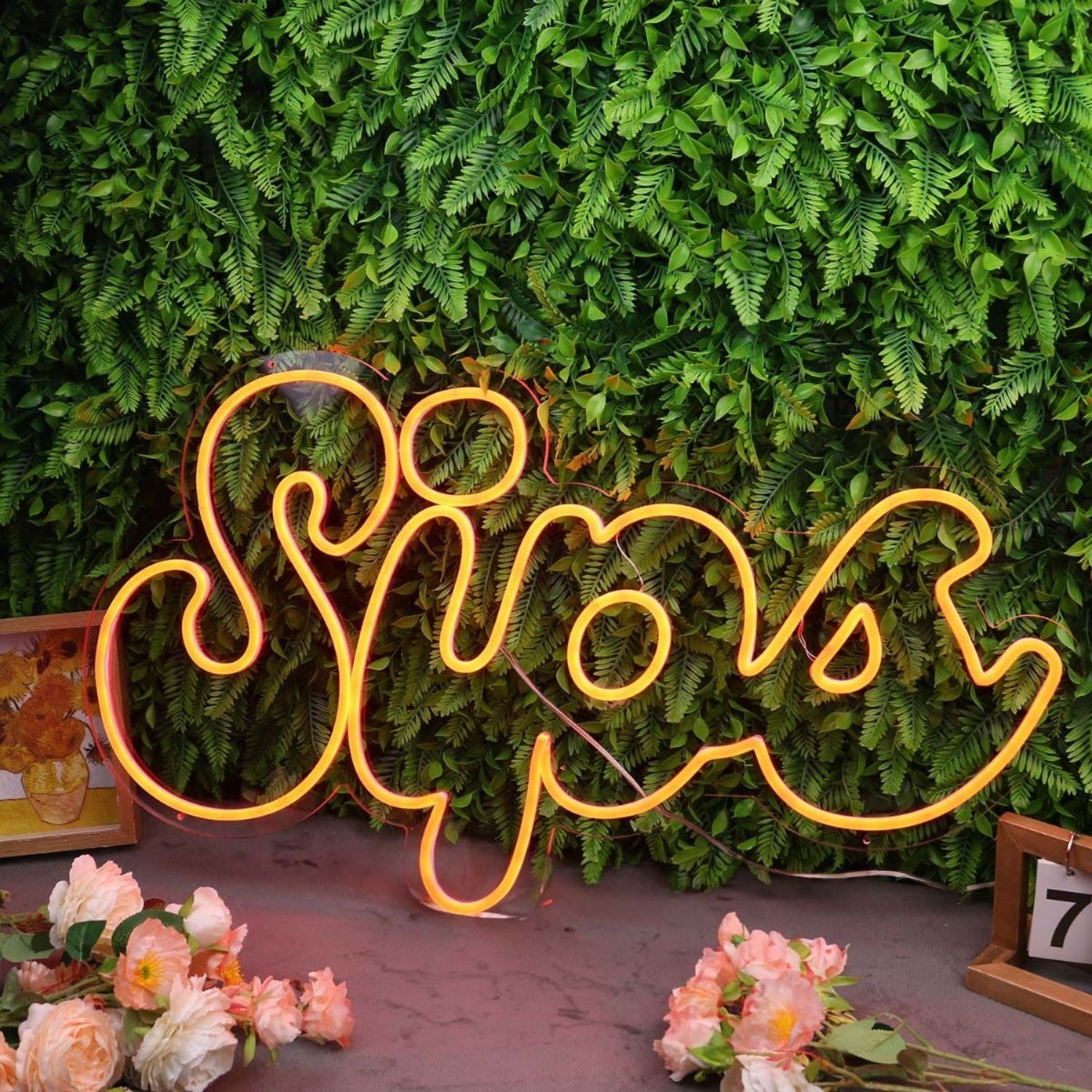 Sips Orange Led Neon Sign For Fun And Social Spaces - Shineneon