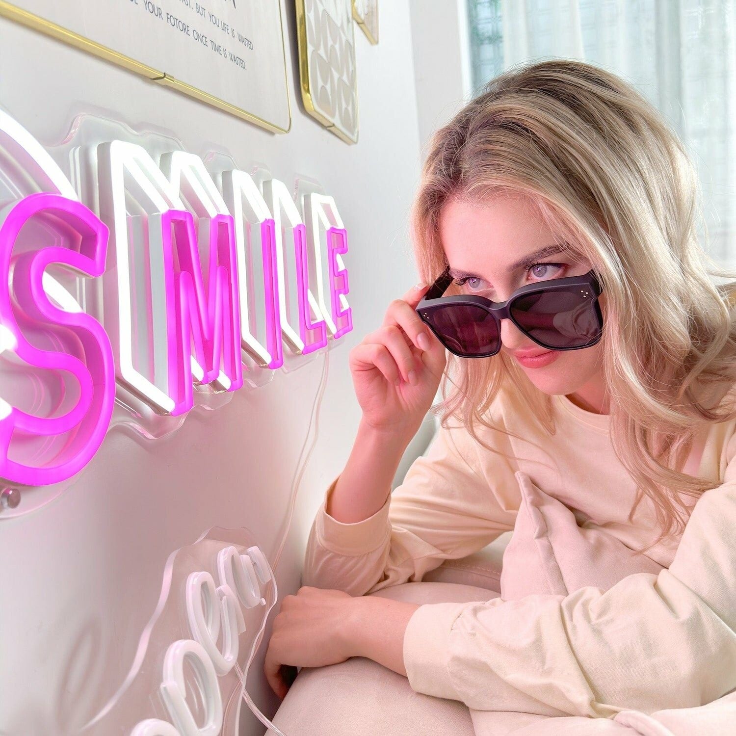 Smile 3d Word Led Neon Sign For Bar Office - Shineneon