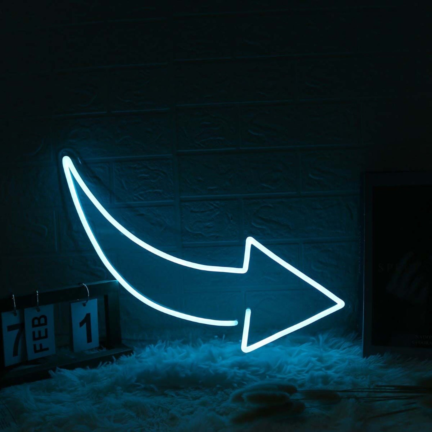 Smooth Arrow Blue Led Neon Sign | Shineneon