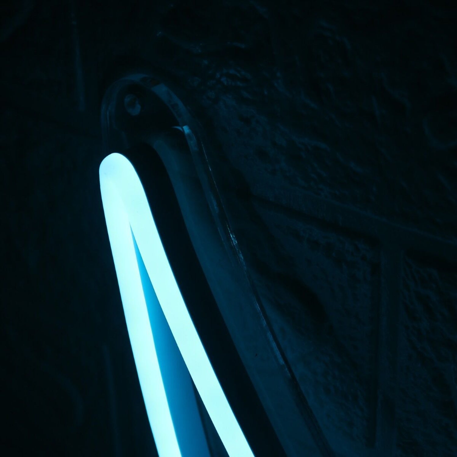 Smooth Arrow Blue Led Neon Sign | Shineneon