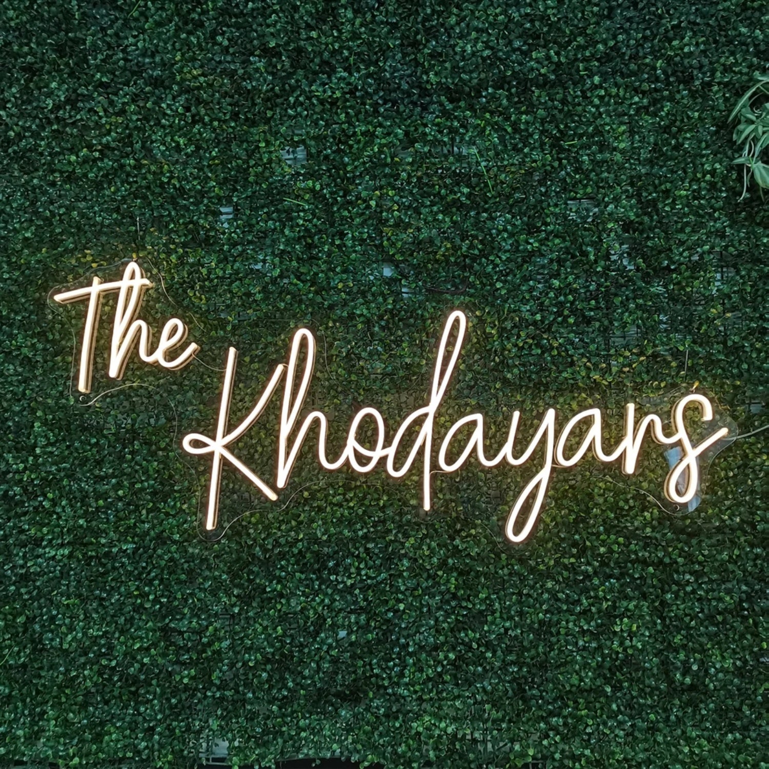 Staggered Design Wedding Led Neon Sign With Your Family Name | Shineneon