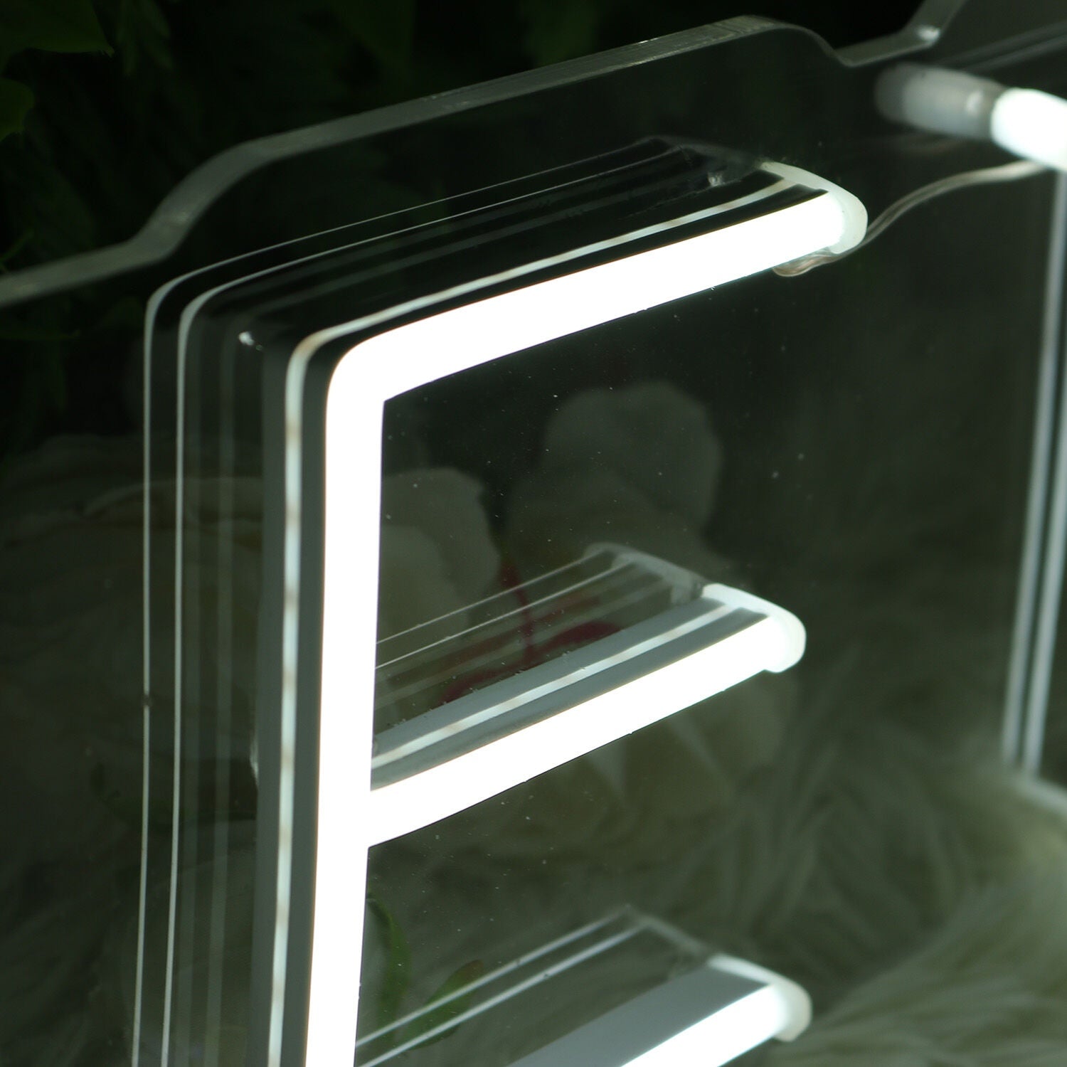 Tarrget White Led Neon Sign - Shineneon