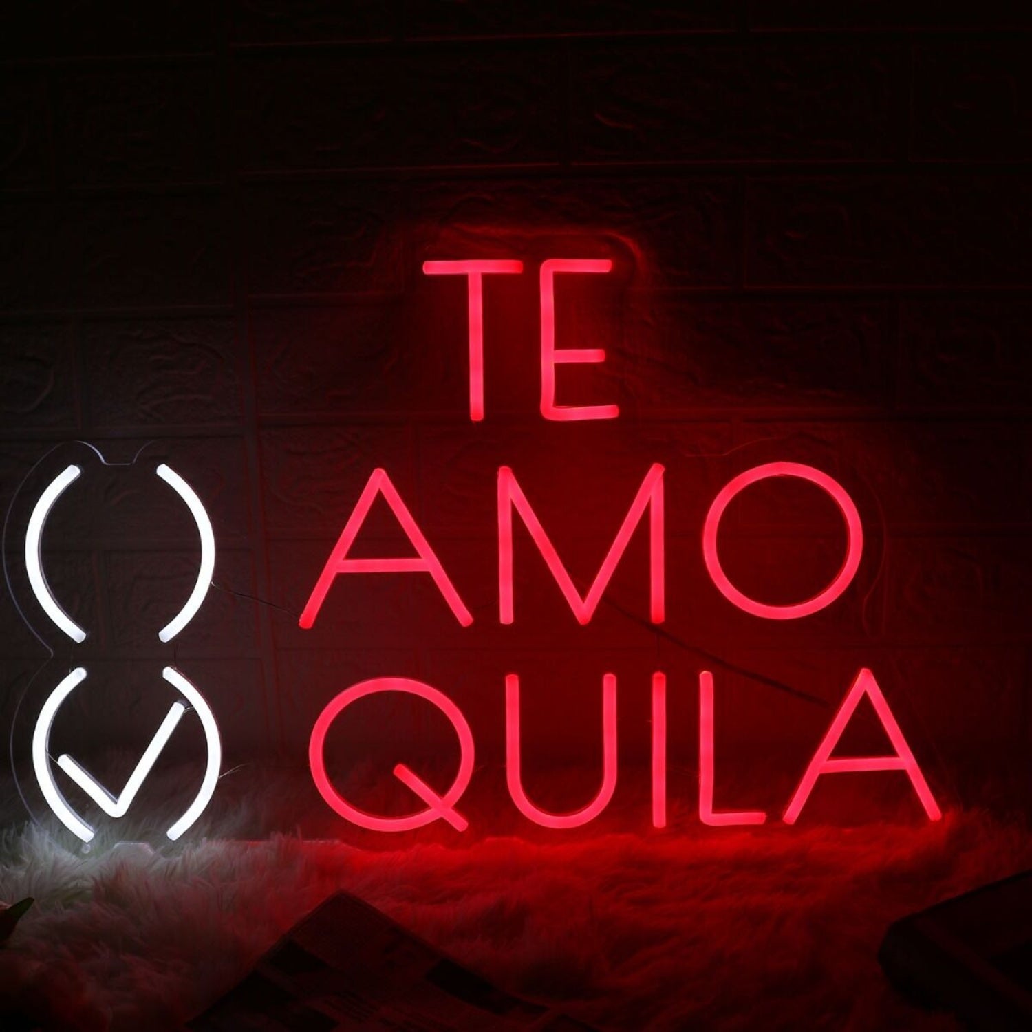 Te Amo Tequila Red Led Neon Sign For Fun And Social Spaces - Shineneon