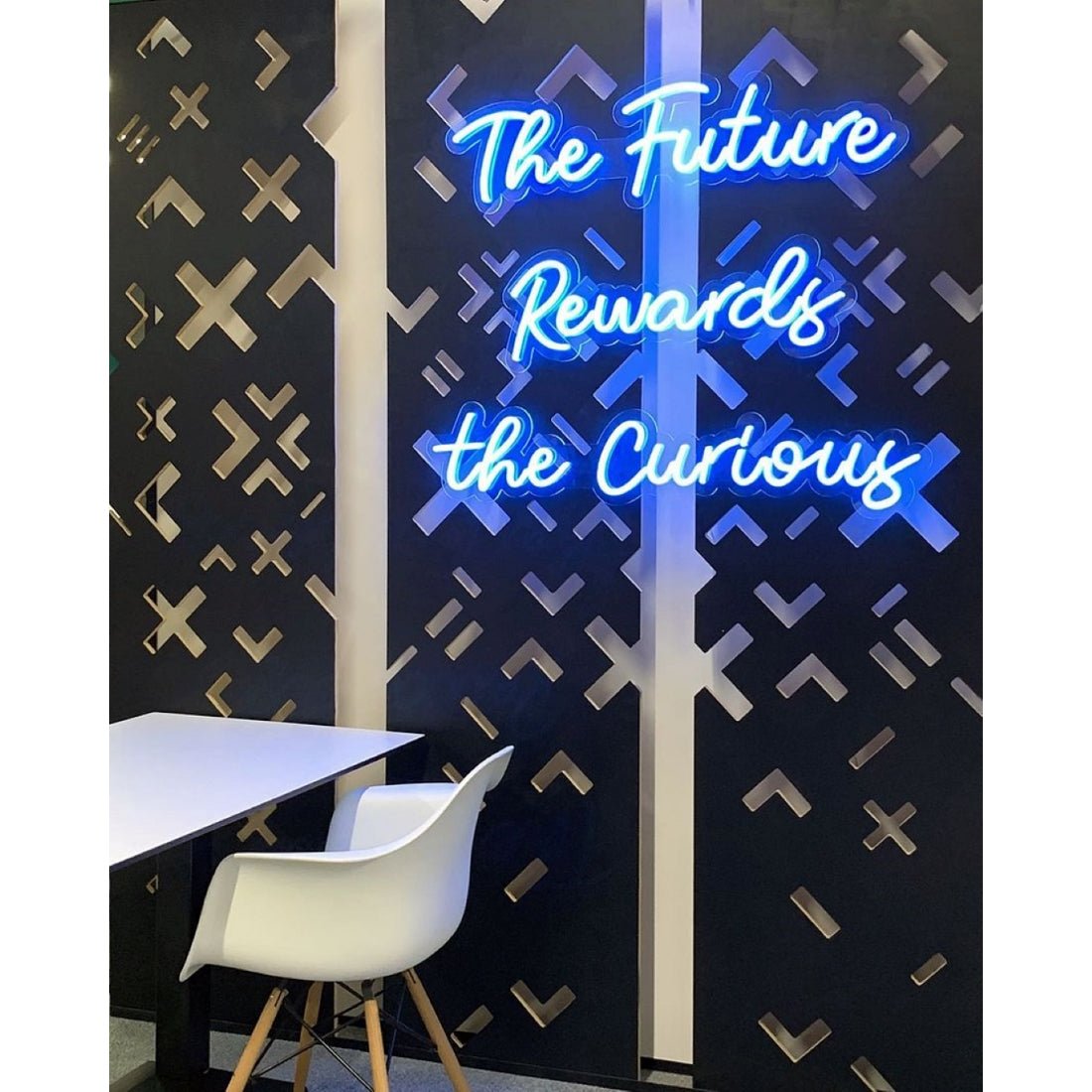 The Future Rewards The Curious Led Sign Business Neon Sign - Shineneon