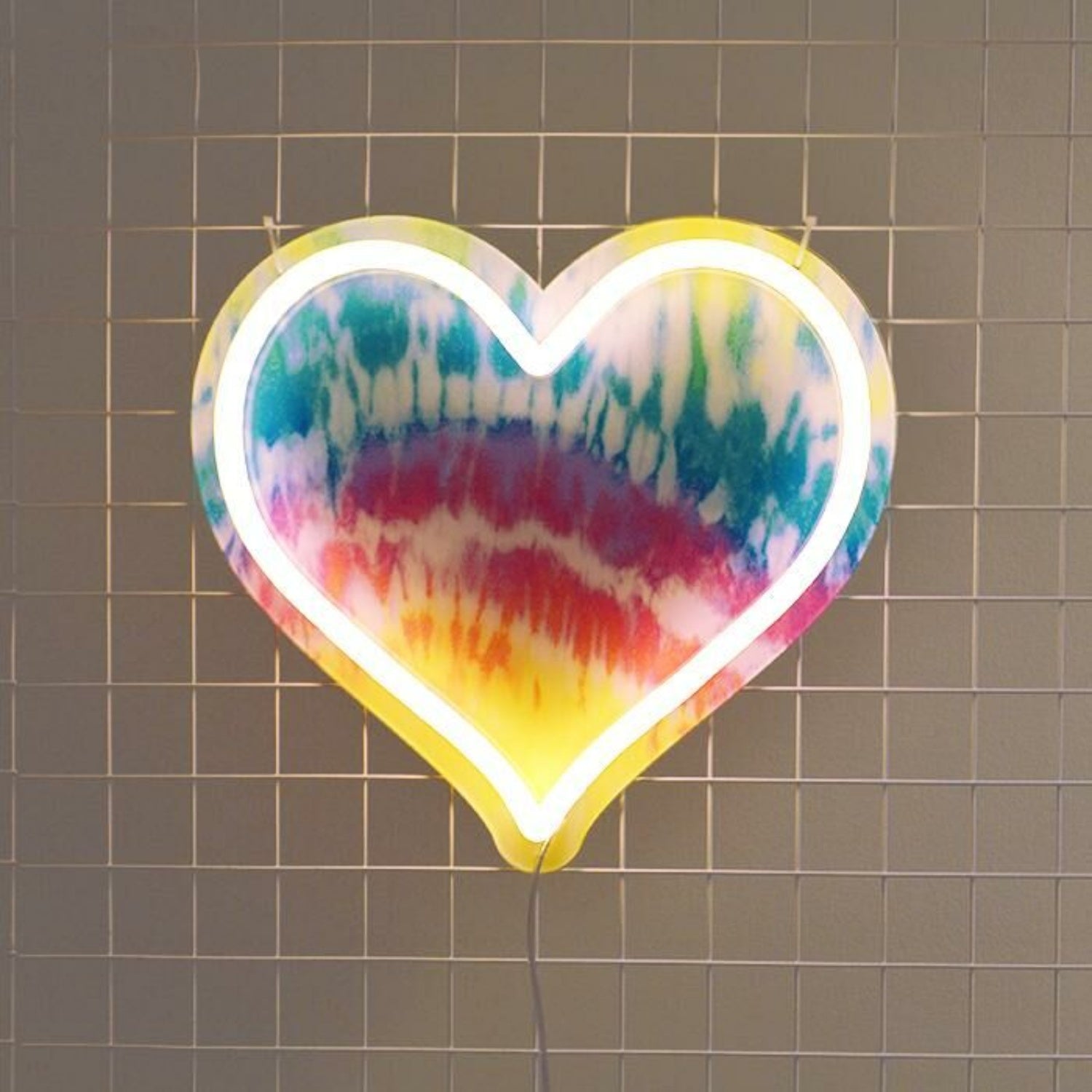 Tiedye Heart Neon Sign Brings Artistic Flair To Teen Rooms | Shineneon