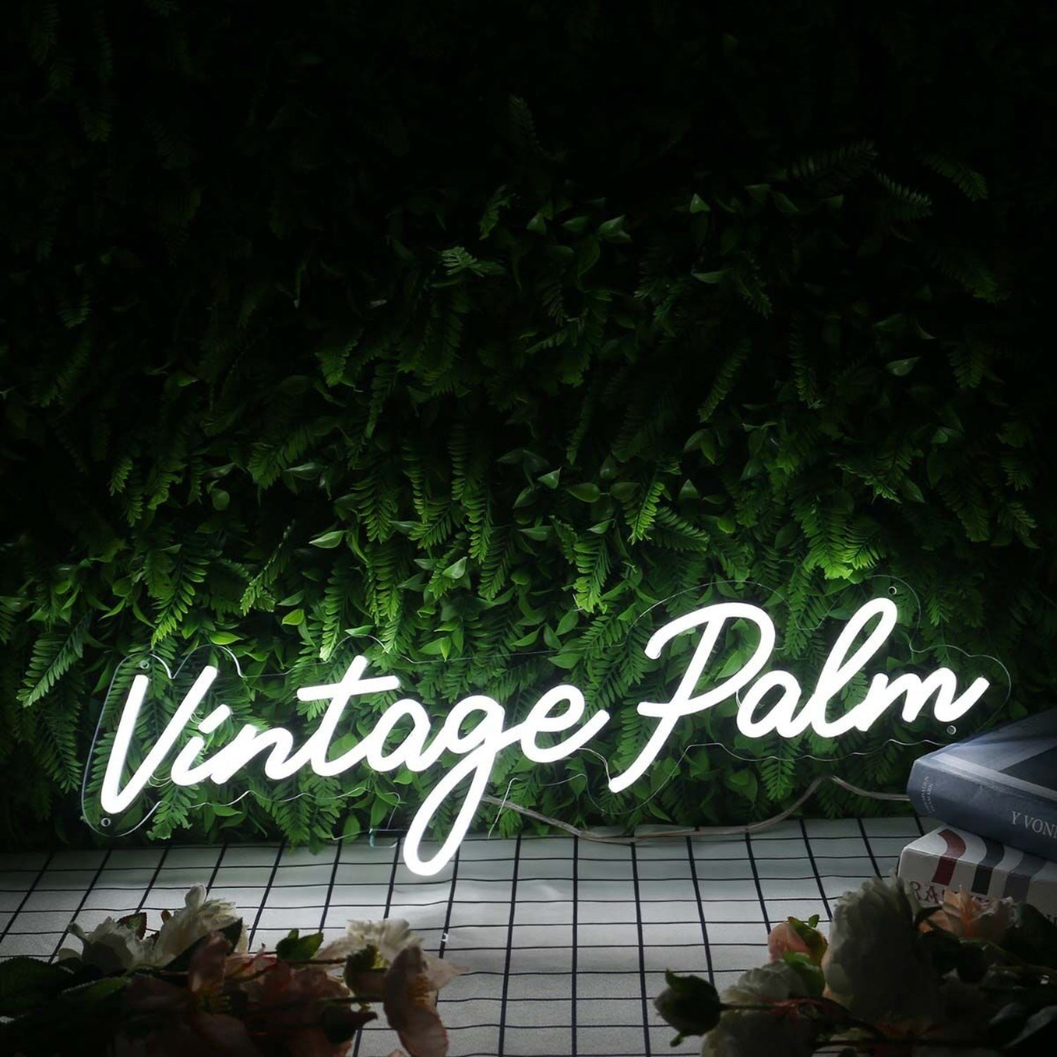 Vintage Palm White Led Neon Sign - Shineneon