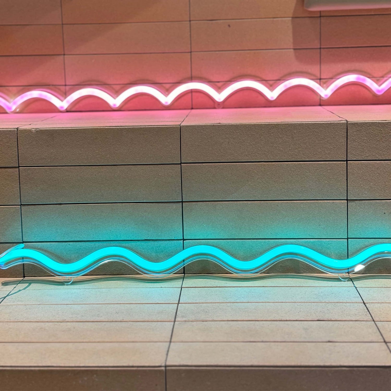 Wave Together Wavy Lines Led Neon Sign Wall Art | Shineneon