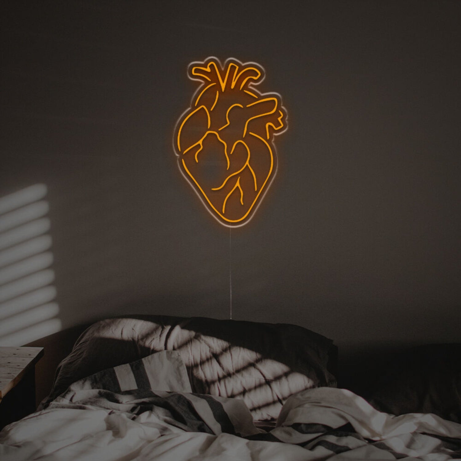 Wedding And Bar Ambiance With Detailed Heart Led Neon Sign | Shineneon